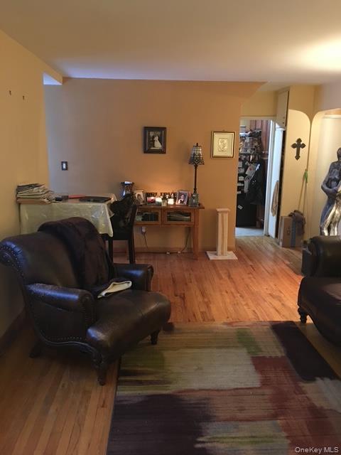 #6 photo, 21947 74th Avenue, 뉴욕퀸즈 Oakland Gardens , NY 11364