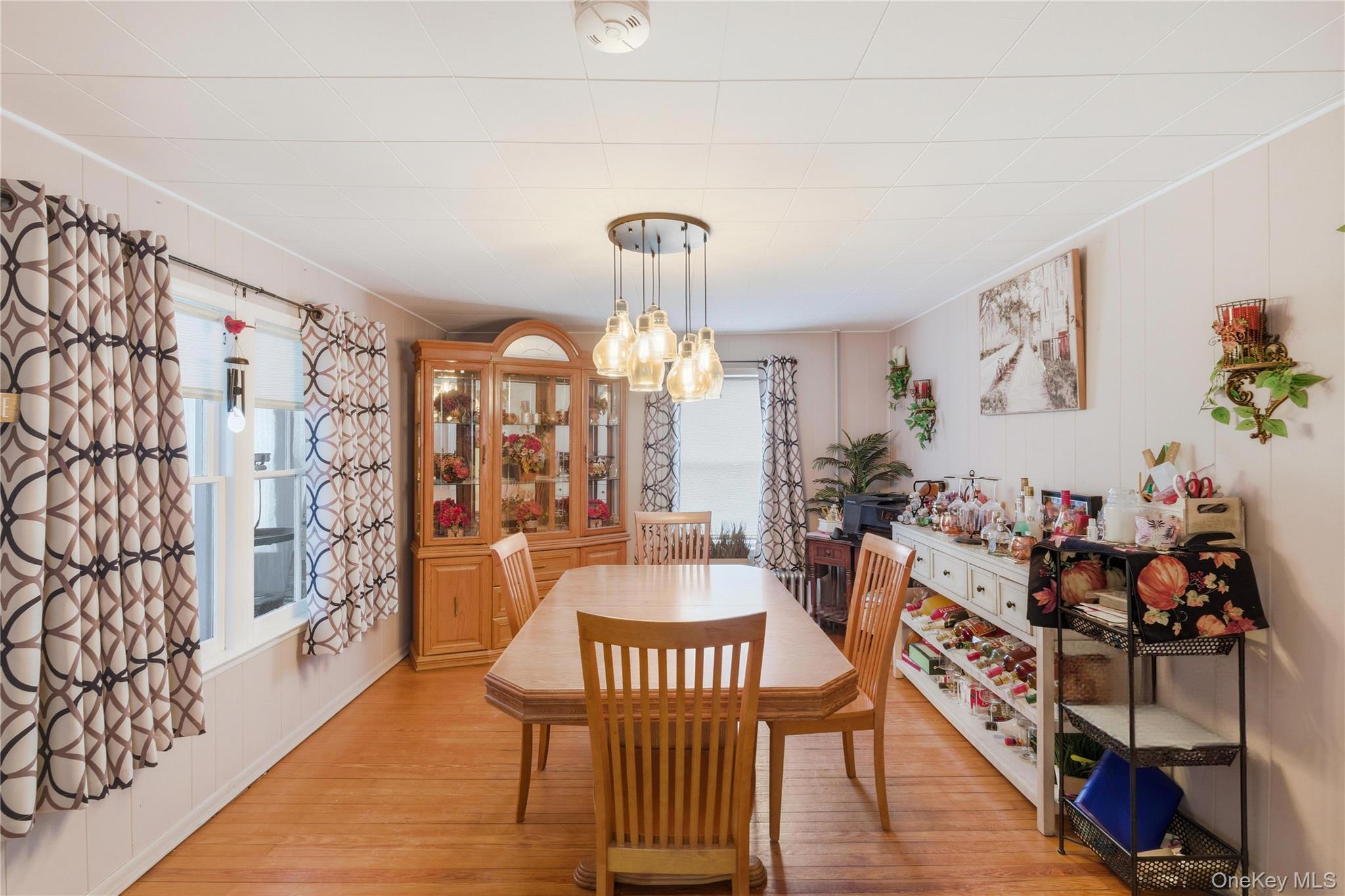 #15 photo, 2097 Washington Avenue, Seaford , NY 11783