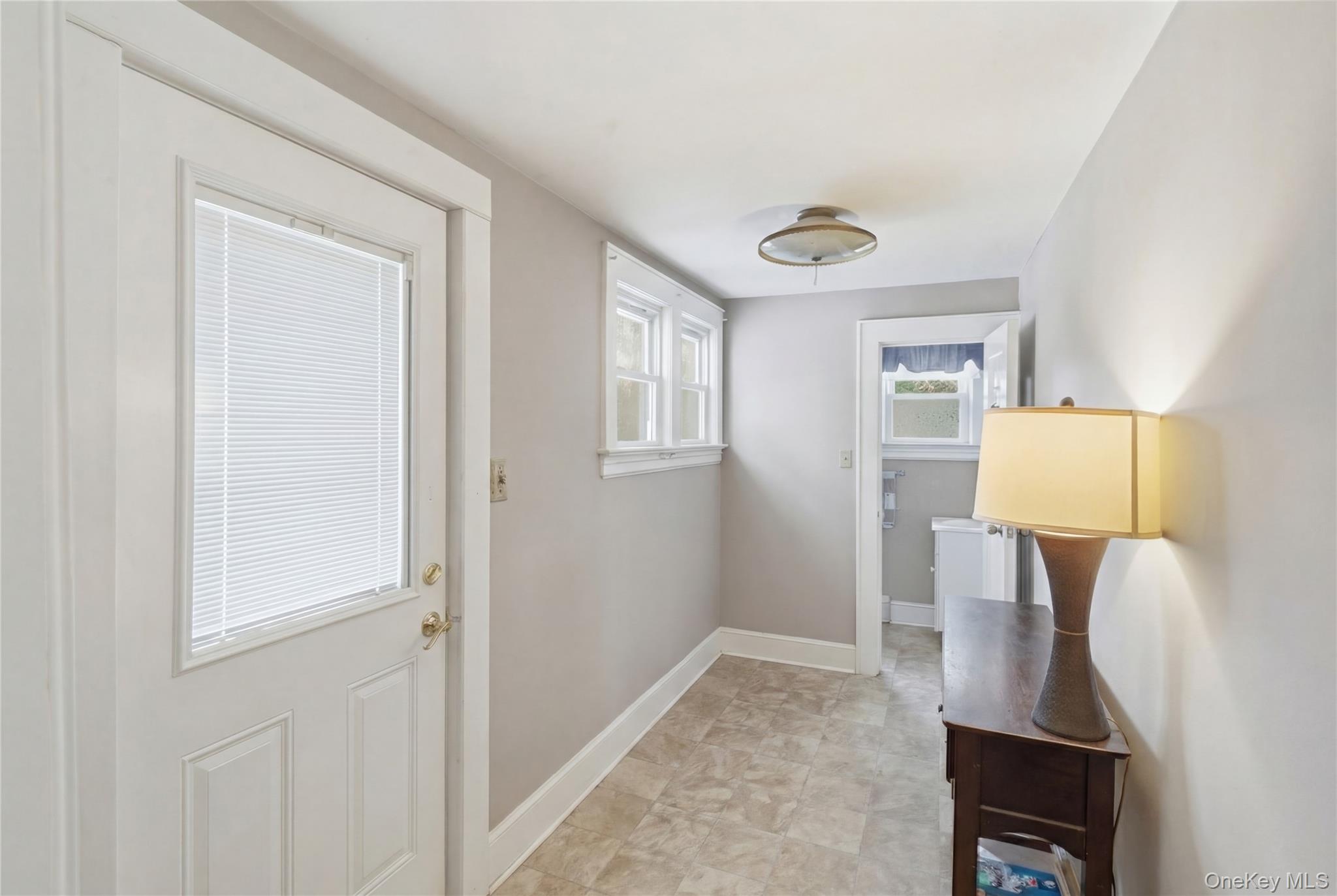 #19 photo, 2097 Washington Avenue, Seaford , NY 11783