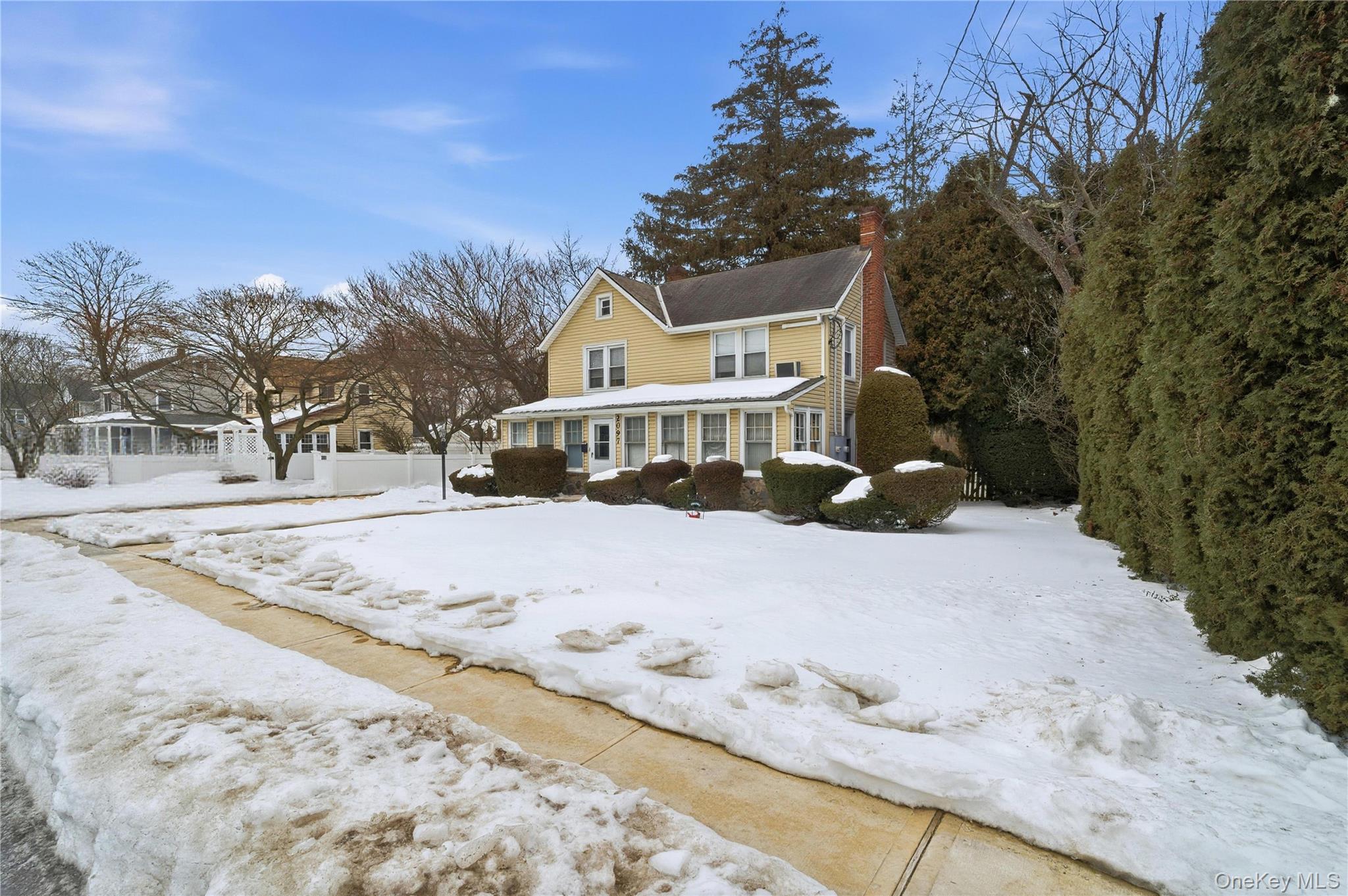 #2 photo, 2097 Washington Avenue, Seaford , NY 11783