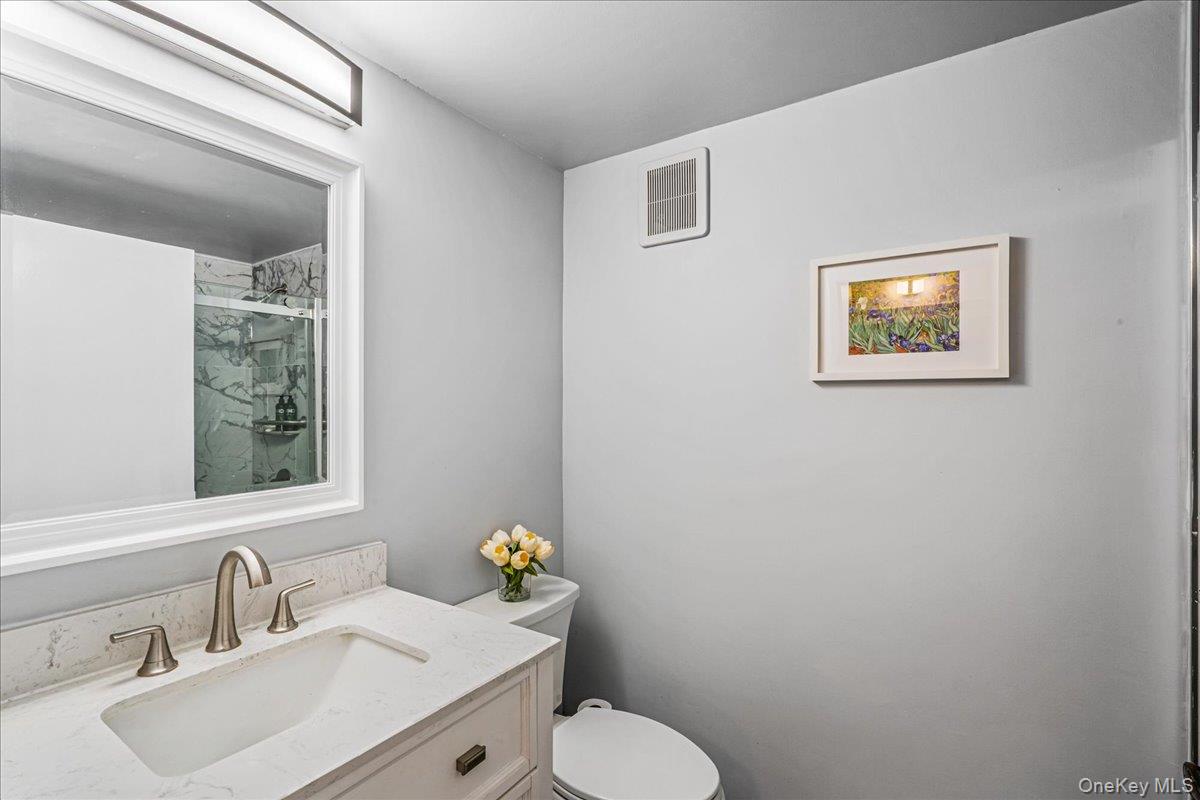 #10 photo, 800 Willis Avenue, 롱 아일랜드 Albertson , NY 11507