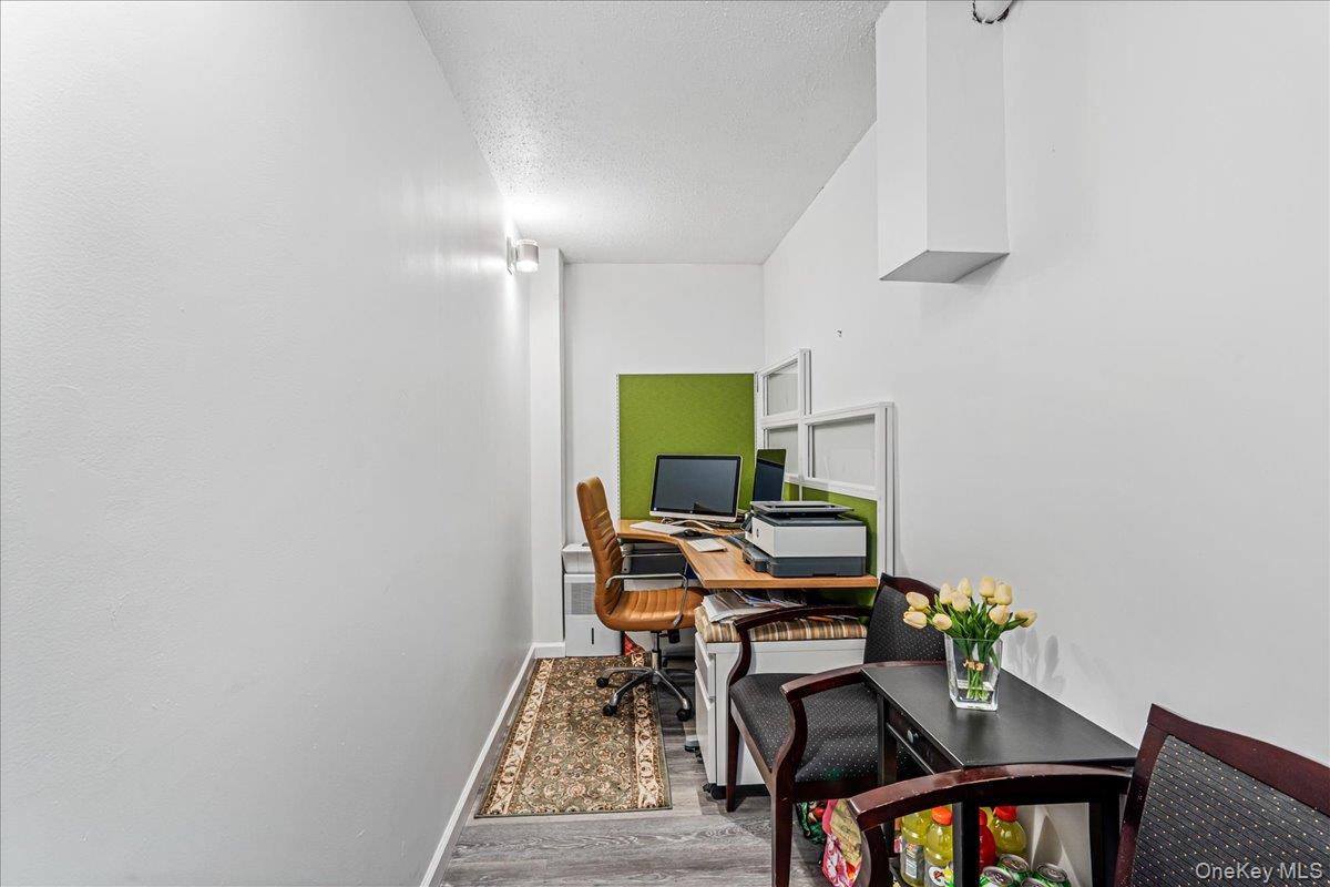 #19 photo, 800 Willis Avenue, 롱 아일랜드 Albertson , NY 11507