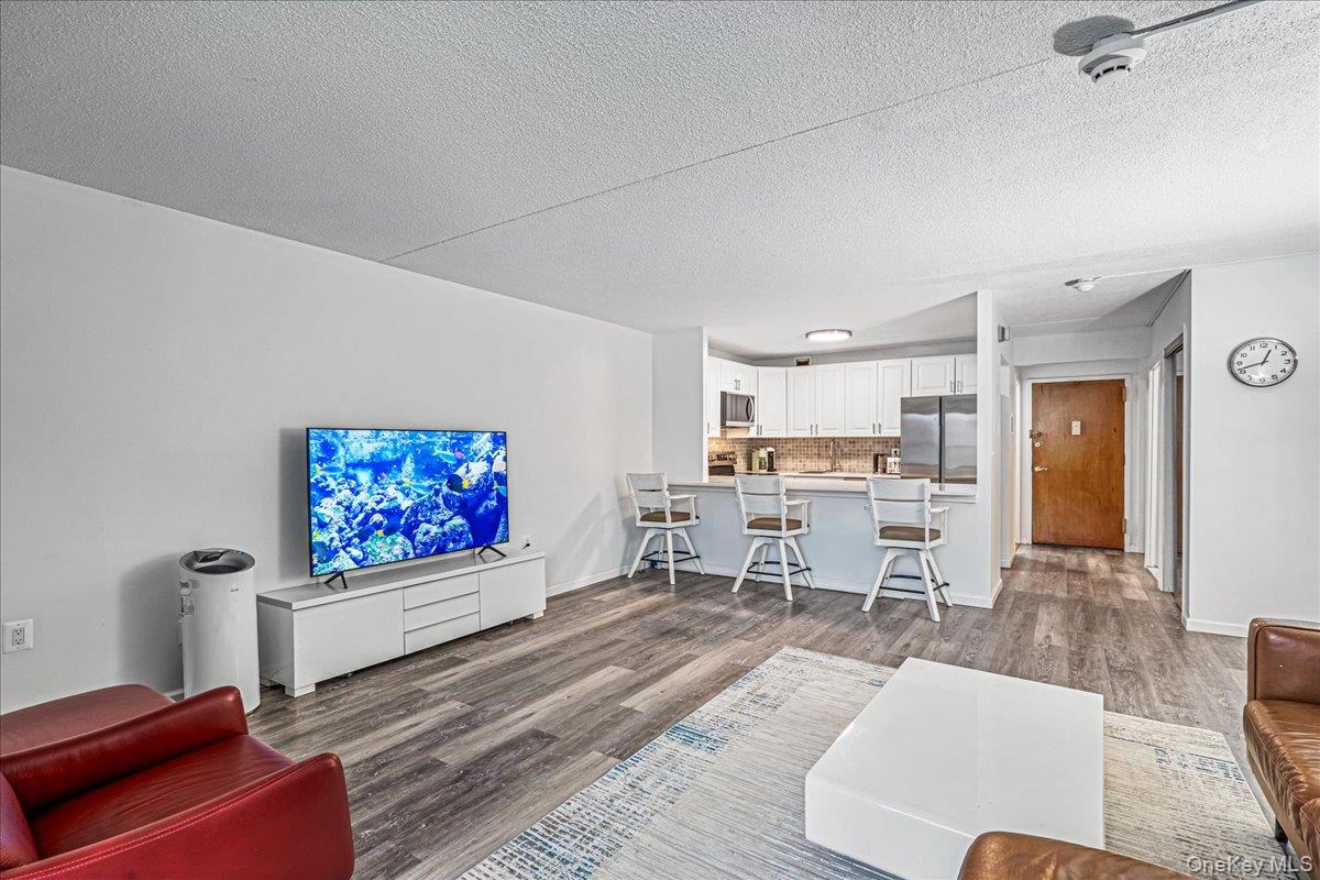 #8 photo, 800 Willis Avenue, 롱 아일랜드 Albertson , NY 11507