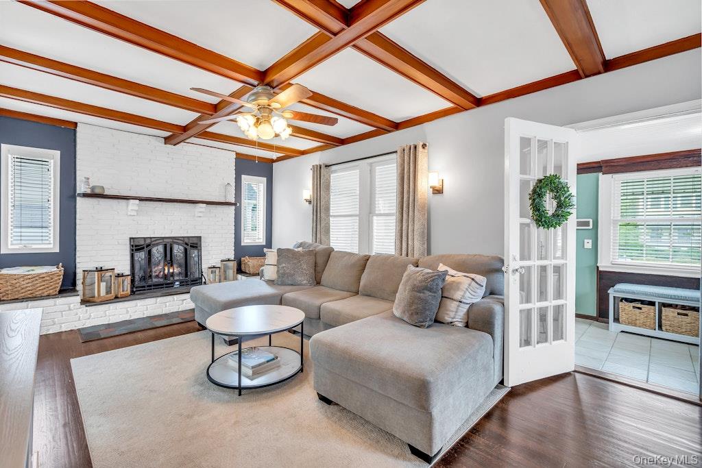 #9 photo, 77 Rollstone Avenue, West Sayville , NY 11796