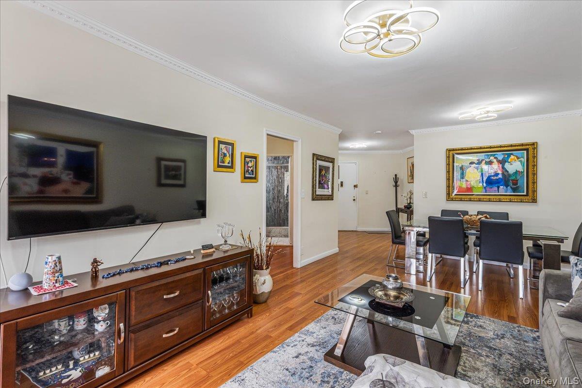 #10 photo, 22055 46th Avenue, 뉴욕퀸즈 Bayside , NY 11361