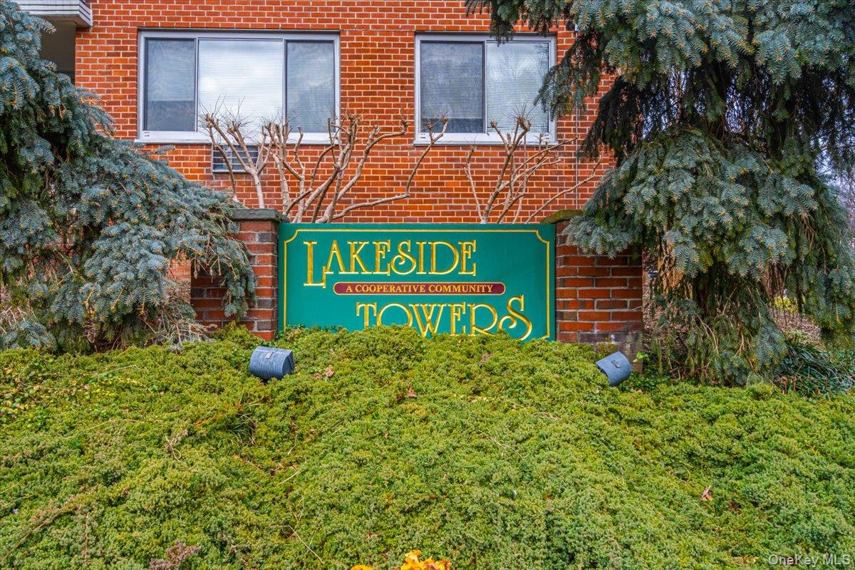 #20 photo, 22055 46th Avenue, 뉴욕퀸즈 Bayside , NY 11361