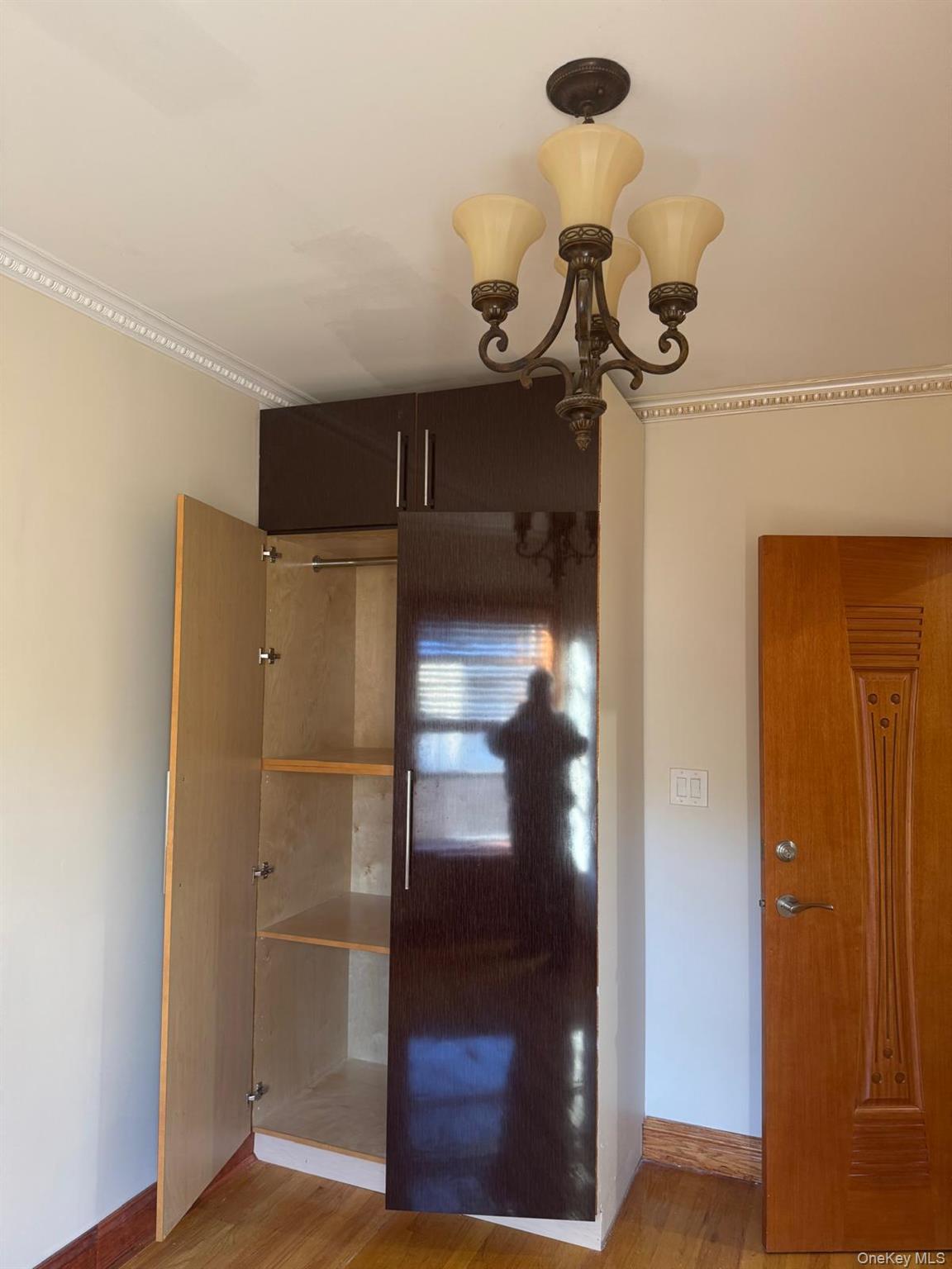 #10 photo, 138-54 Hoover Avenue, कुईंस Briarwood , NY 11425