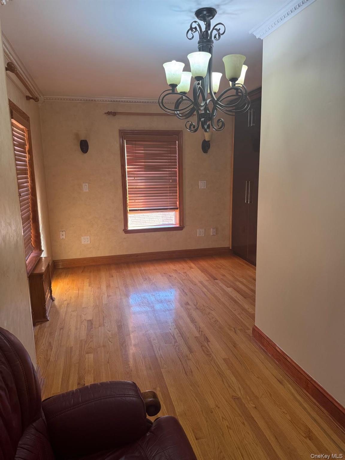 #12 photo, 138-54 Hoover Avenue, कुईंस Briarwood , NY 11425