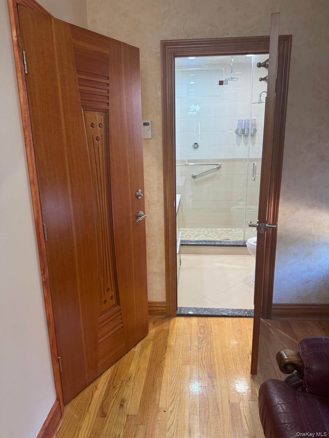 #18 photo, 138-54 Hoover Avenue, कुईंस Briarwood , NY 11425