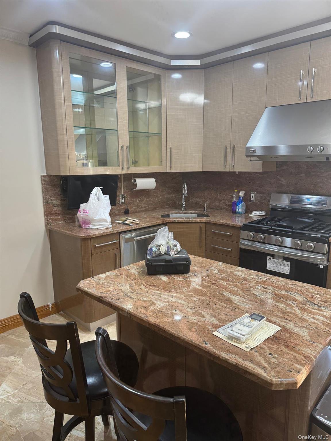 #7 photo, 138-54 Hoover Avenue, कुईंस Briarwood , NY 11425