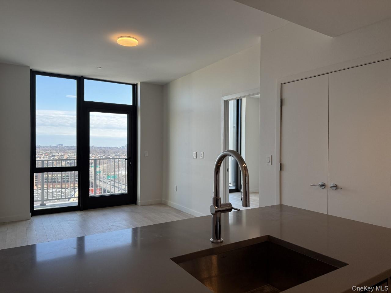 #4 photo, 131-02B 40TH Road, 뉴욕퀸즈 Flushing , NY 11354