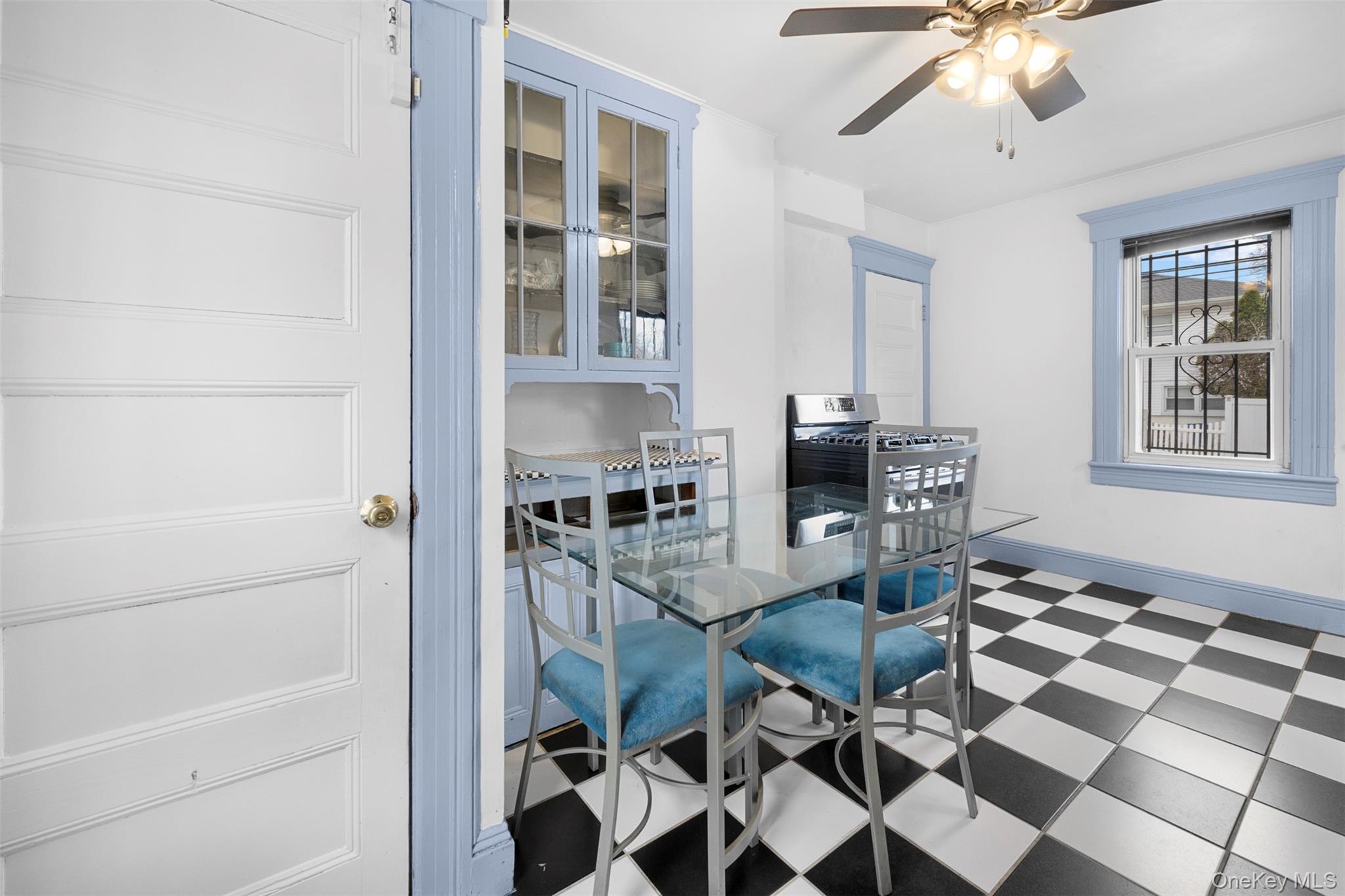 #18 photo, 217 Bennett Avenue, Hempstead , NY 11550