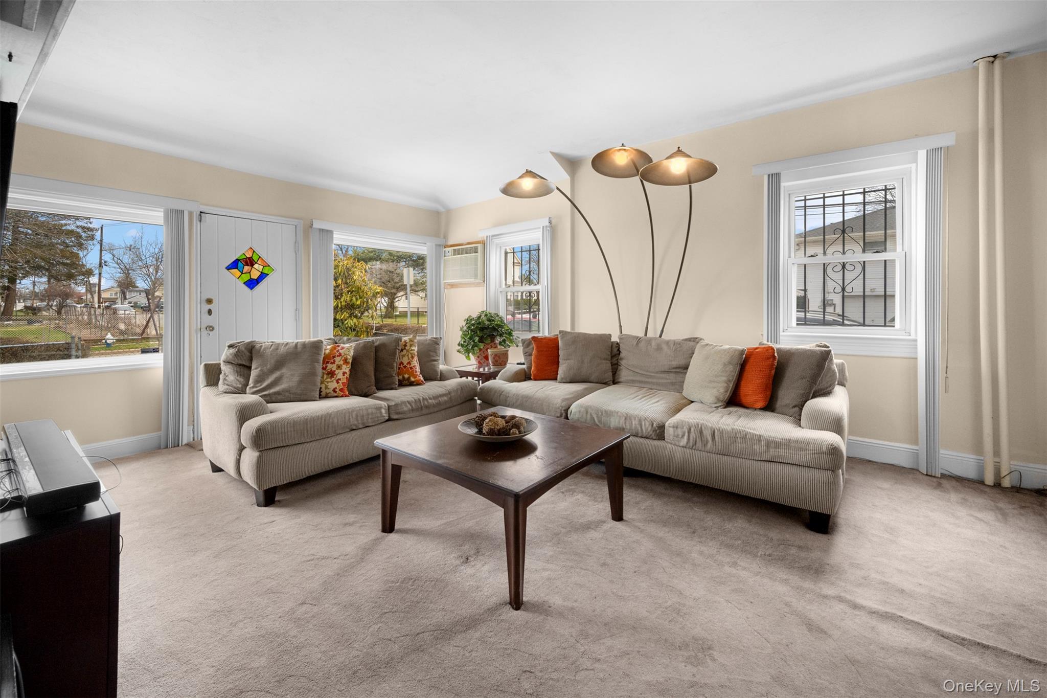 #5 photo, 217 Bennett Avenue, Hempstead , NY 11550