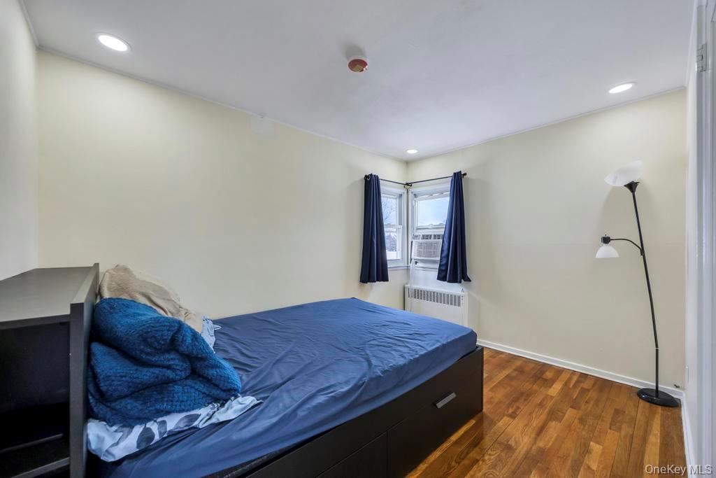 #9 photo, 41 Winding Road, Hicksville , NY 11801