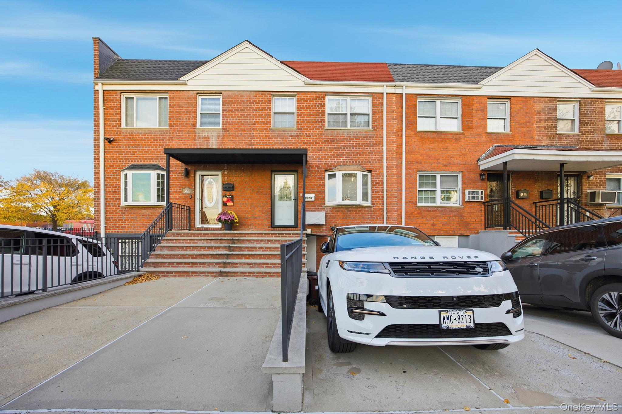 #1 photo, 2403 88th Street, 뉴욕퀸즈 East Elmhurst , NY 11369