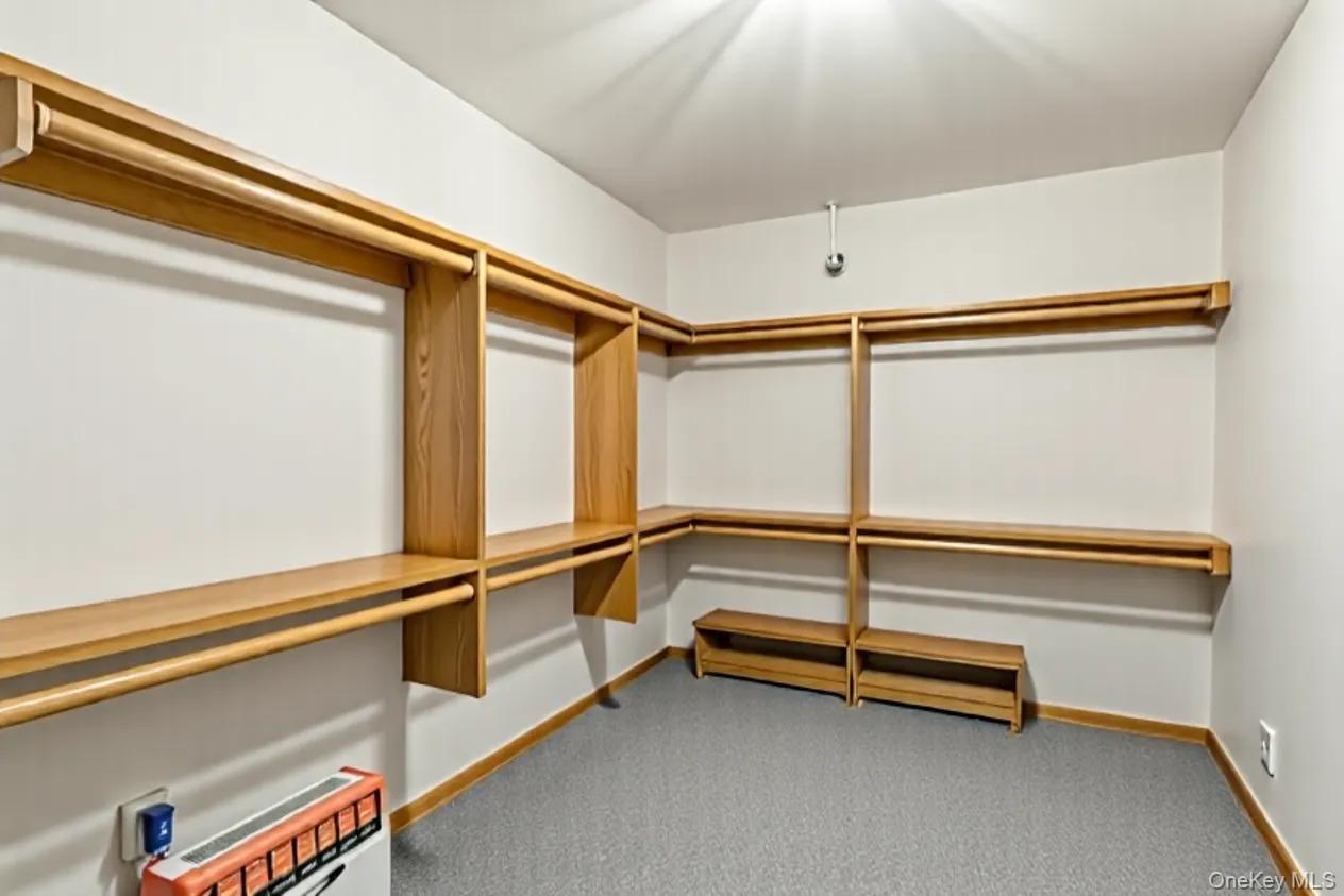 #17 photo, 2 Parente Lane, Island Park , NY 11558