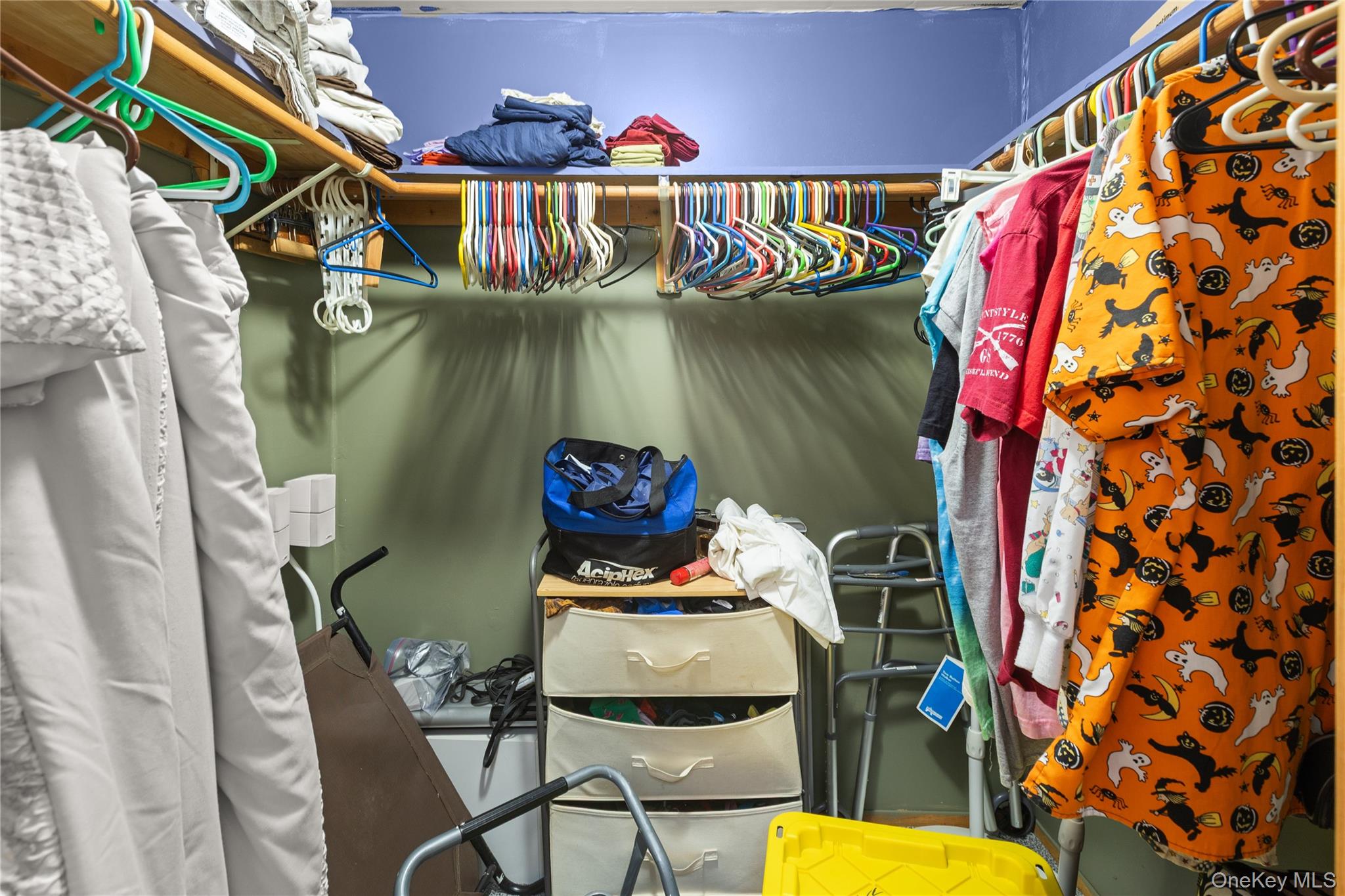 #18 photo, 2 Parente Lane, Island Park , NY 11558