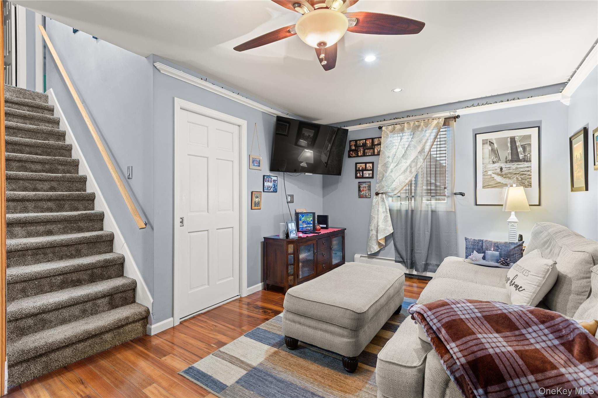 #8 photo, 2 Parente Lane, Island Park , NY 11558