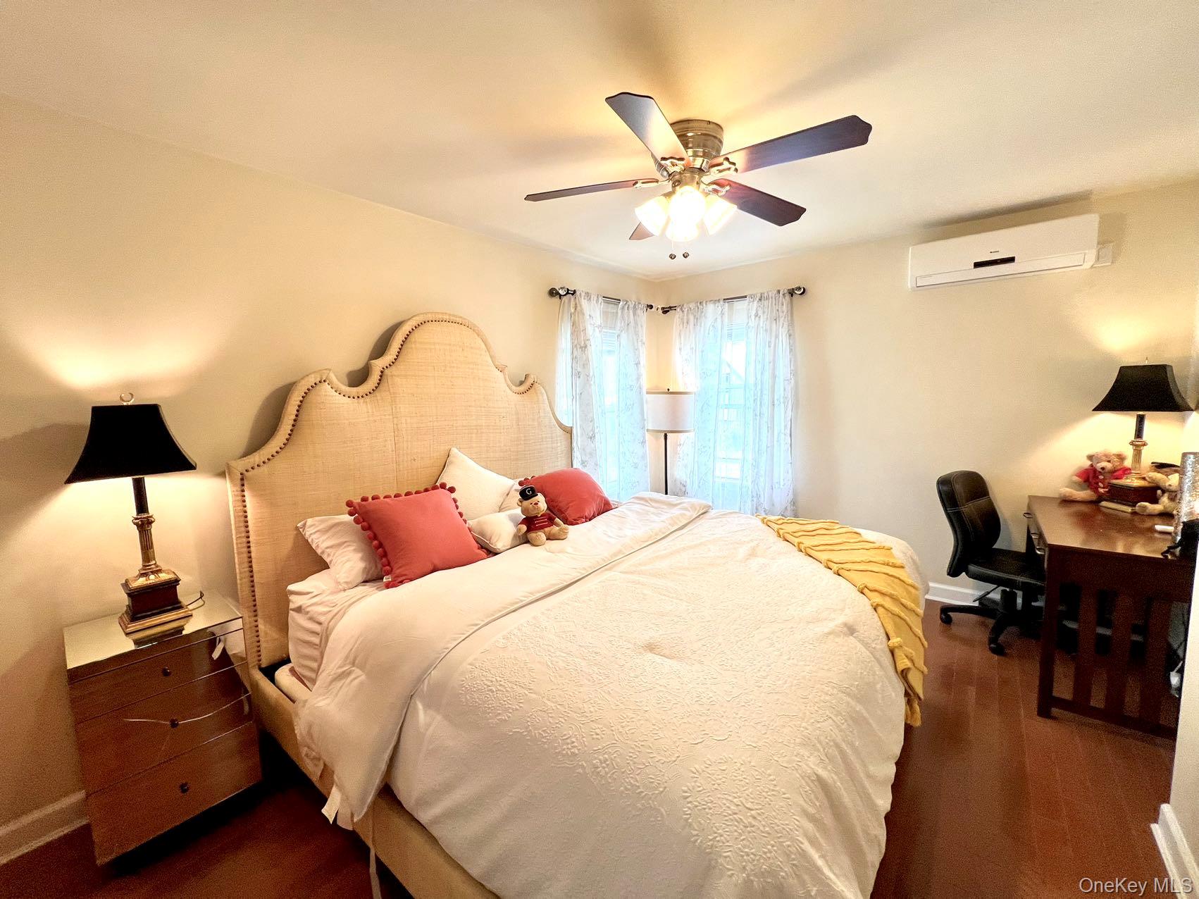 #6 photo, 147-22 Ash Avenue, Flushing , NY 11355