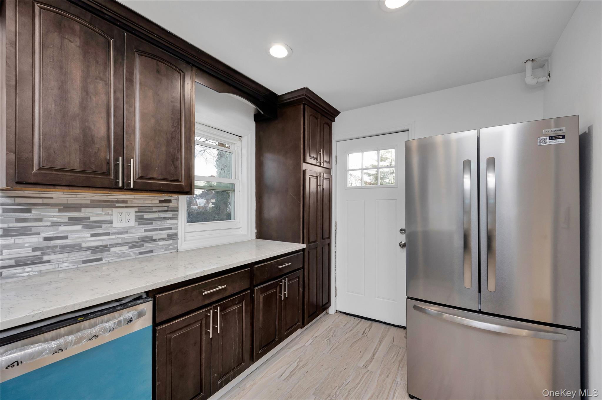 #18 photo, 296 Harvard Street, 롱 아일랜드 Hempstead , NY 11550