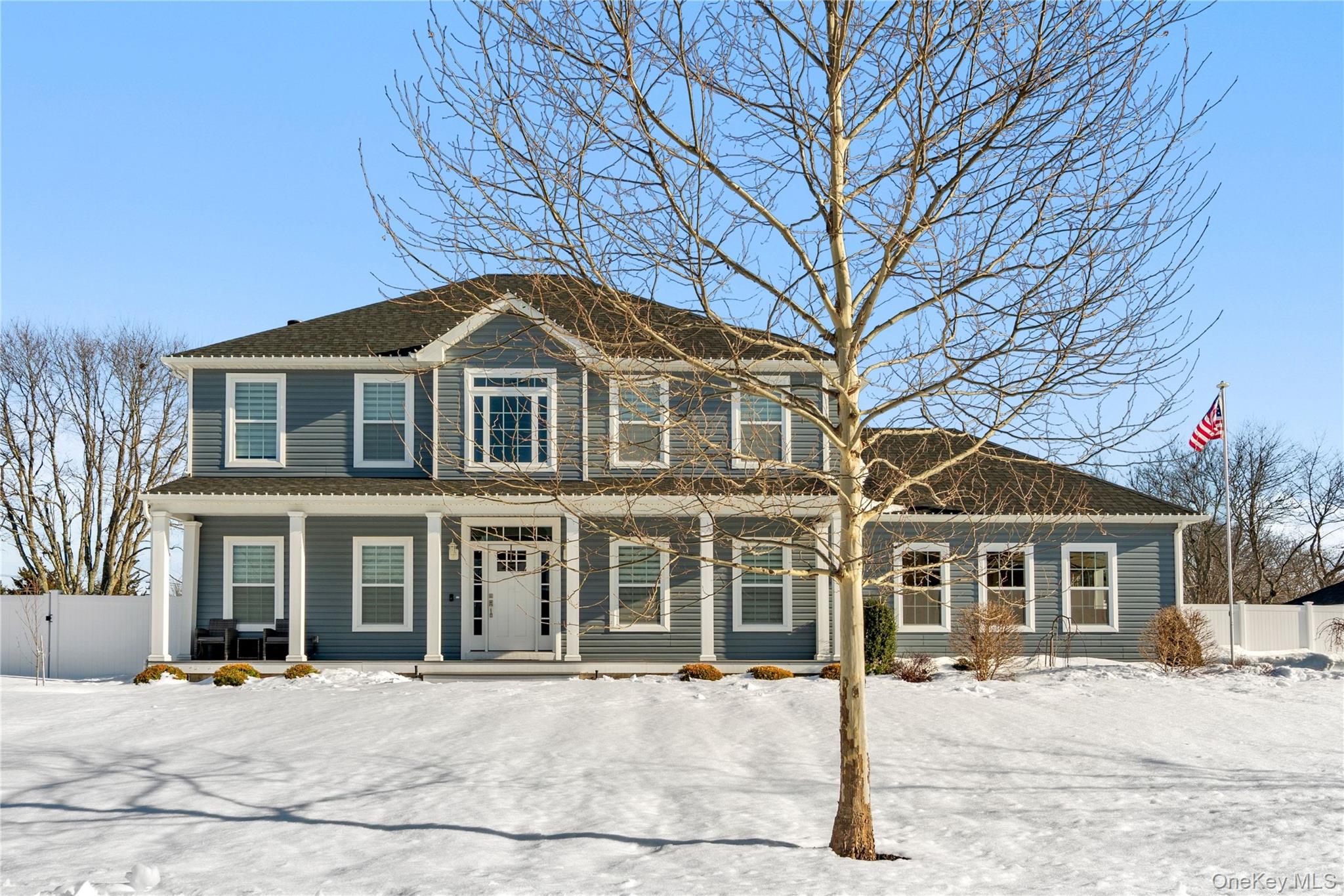 #1 photo, 3 Manor Court, 東長島 Mount Sinai , NY 11766