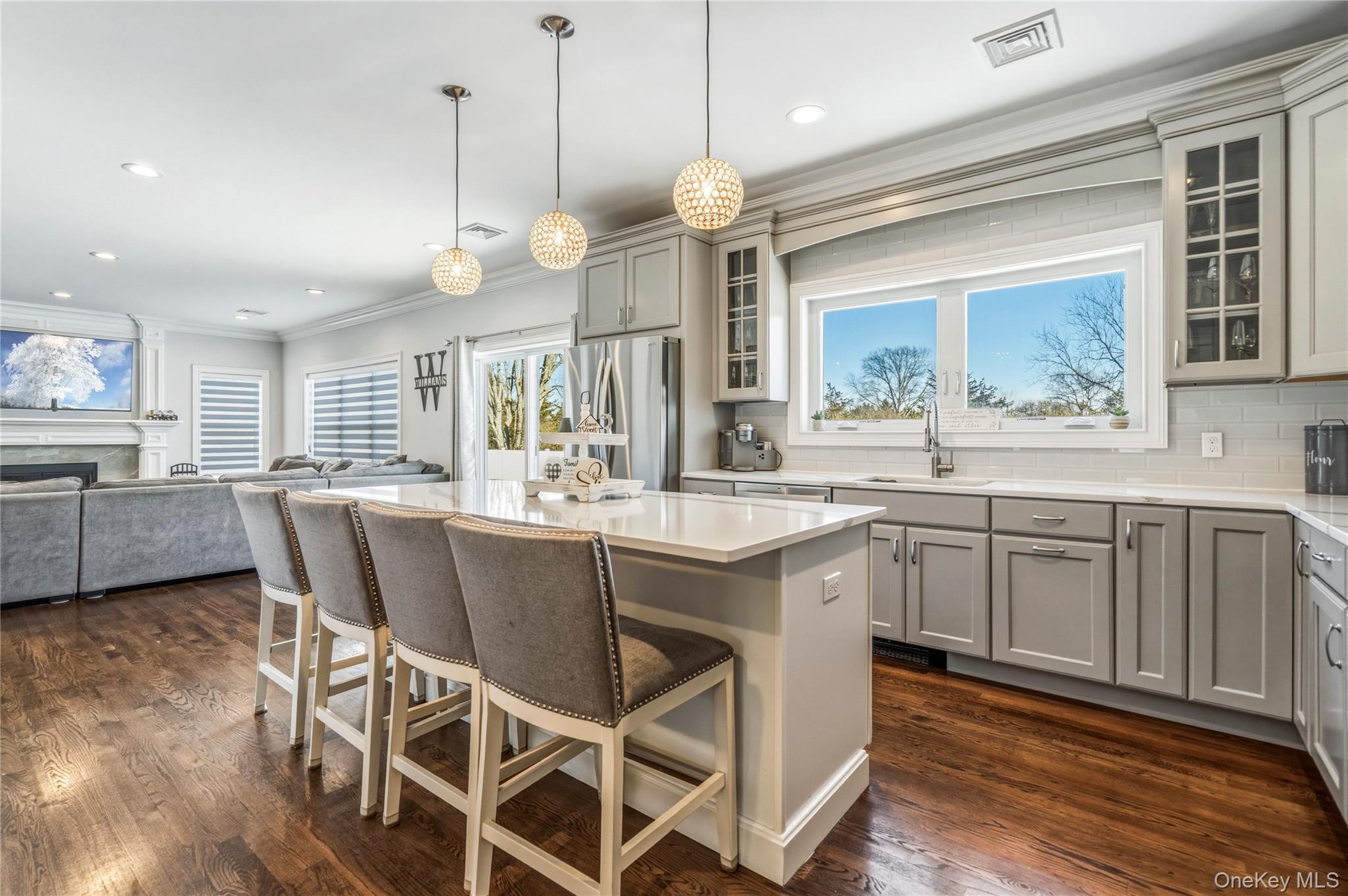 #14 photo, 3 Manor Court, 東長島 Mount Sinai , NY 11766