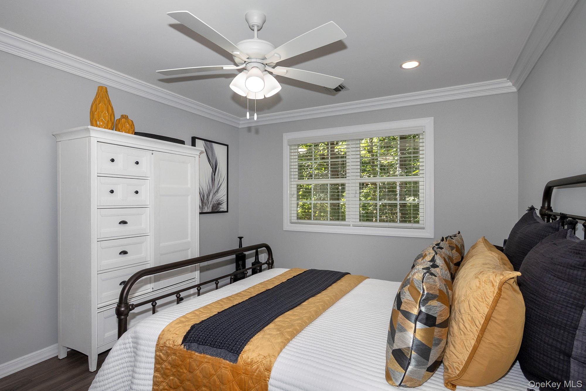 #7 photo, 310 Saddle Rock Road, 롱 아일랜드 Holbrook , NY 11741