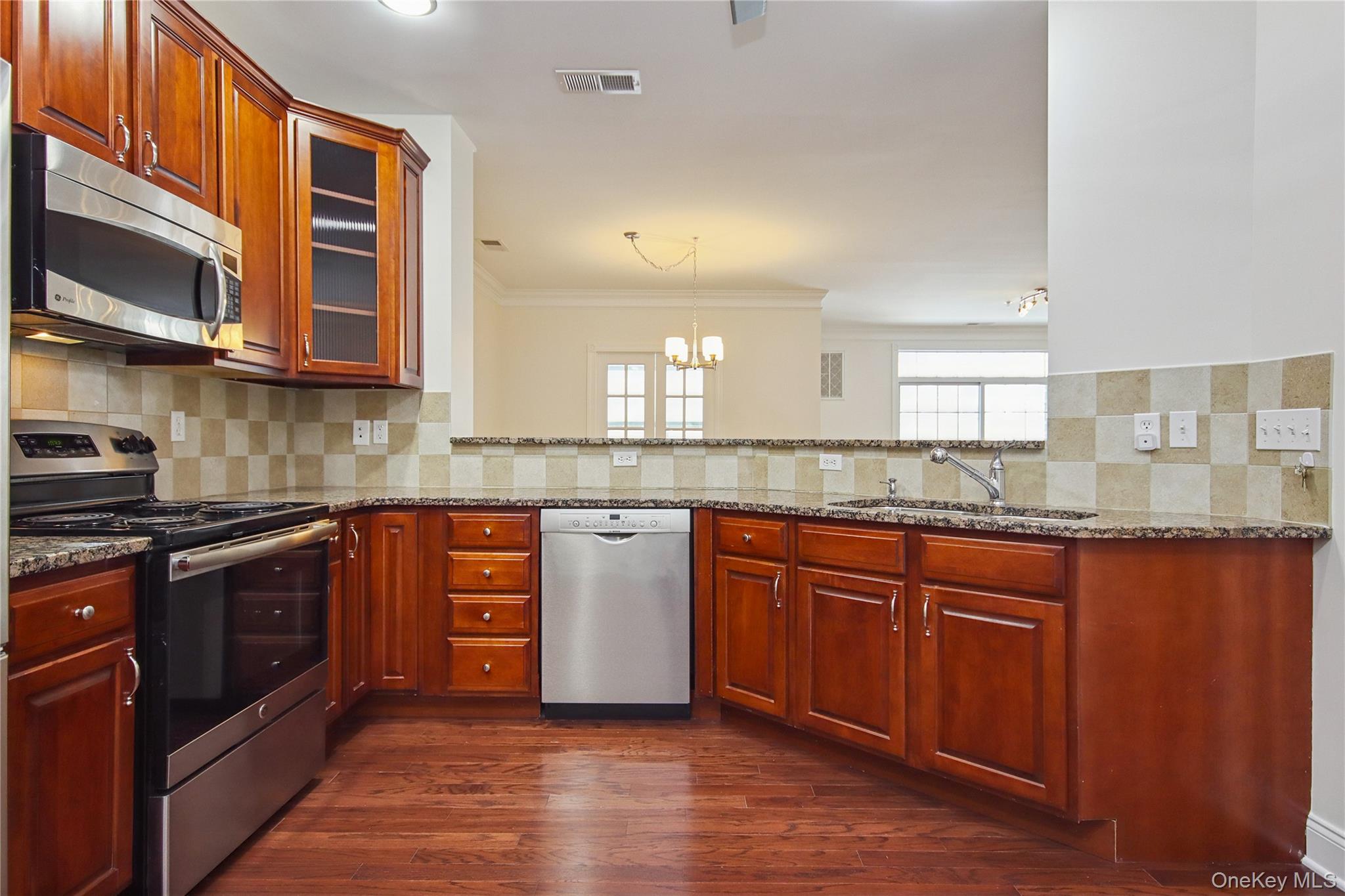 #10 photo, 323 Regency Drive, Fishkill , NY 12524