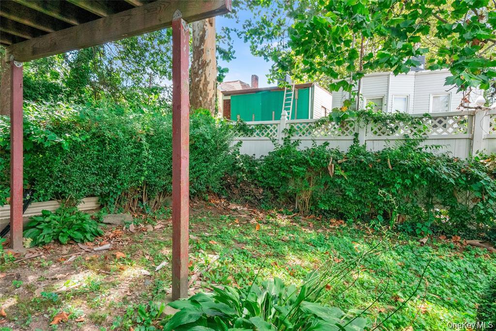 #20 photo, 3713 Willett Avenue, Bronx , NY 10467