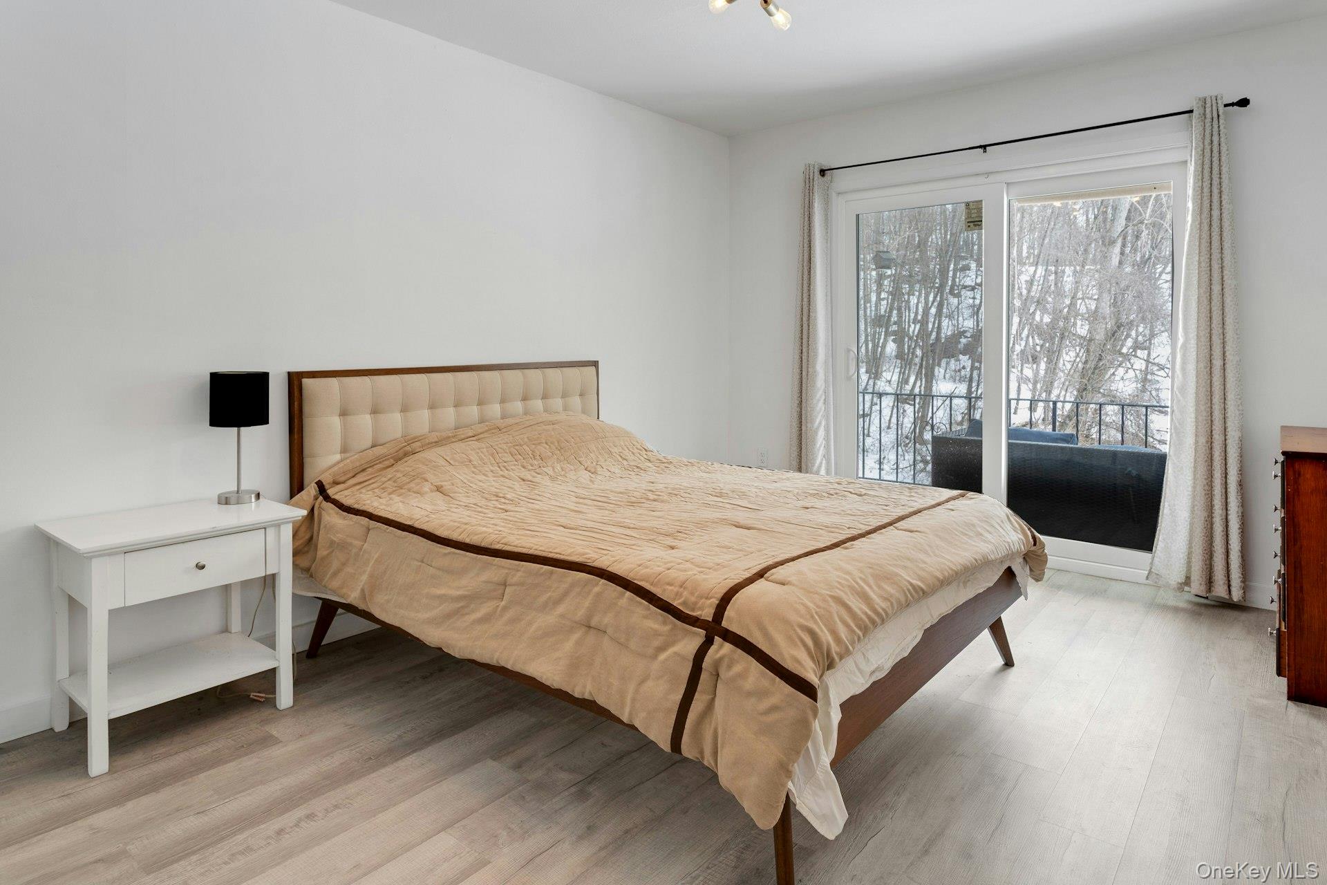 #13 photo, 417 Fox Run Lane, Carmel , NY 10512