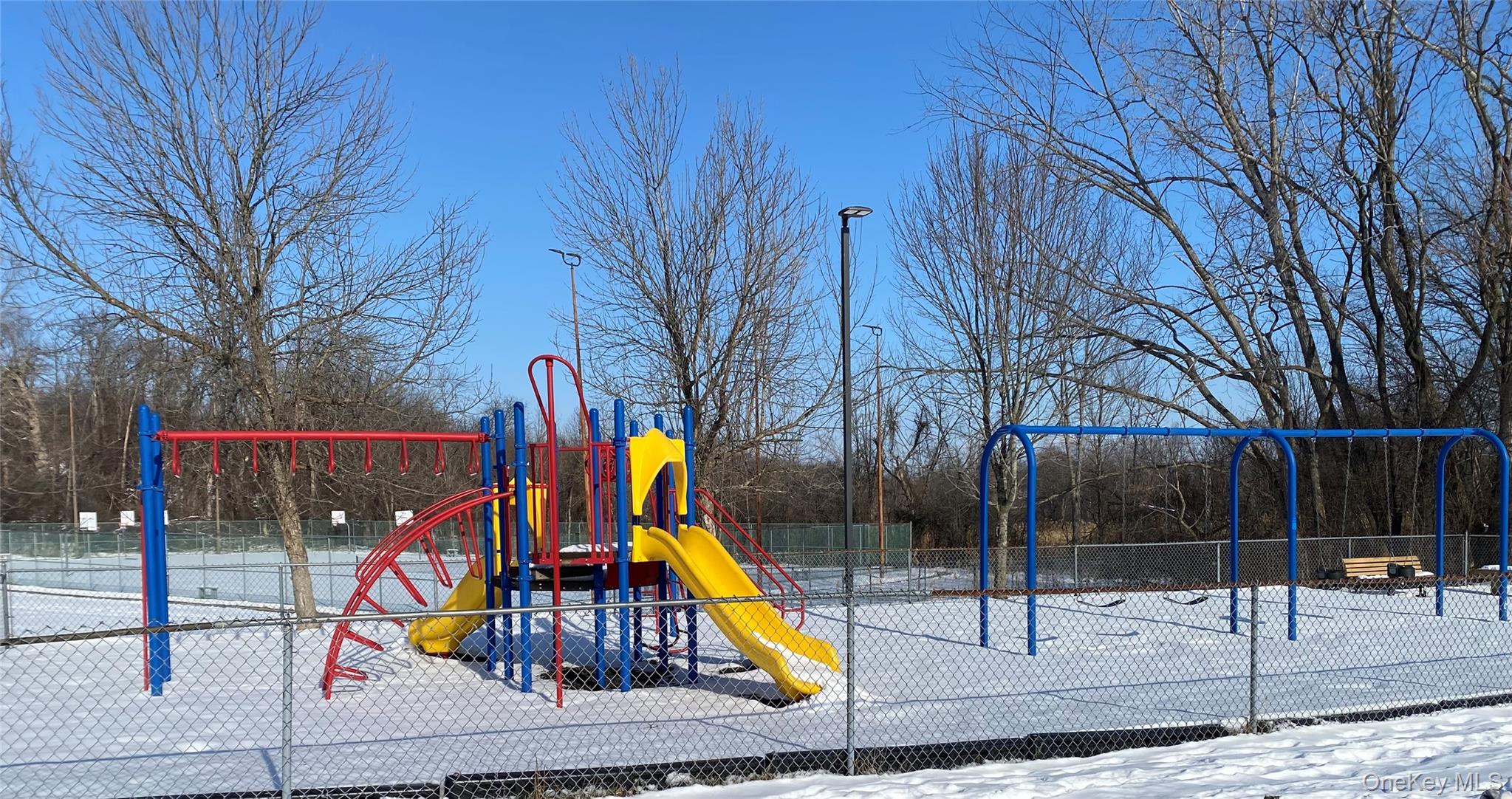 #12 photo, 2203 Whispering Hills, 紐約州 Chester , NY 10918