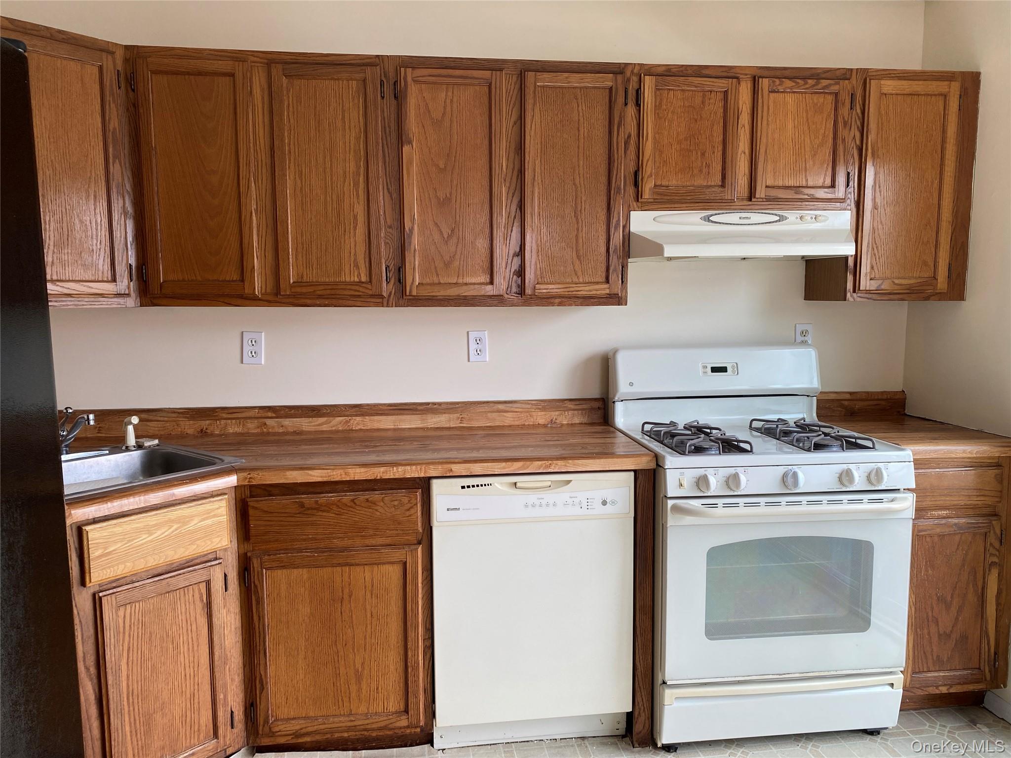 #5 photo, 2203 Whispering Hills, 紐約州 Chester , NY 10918