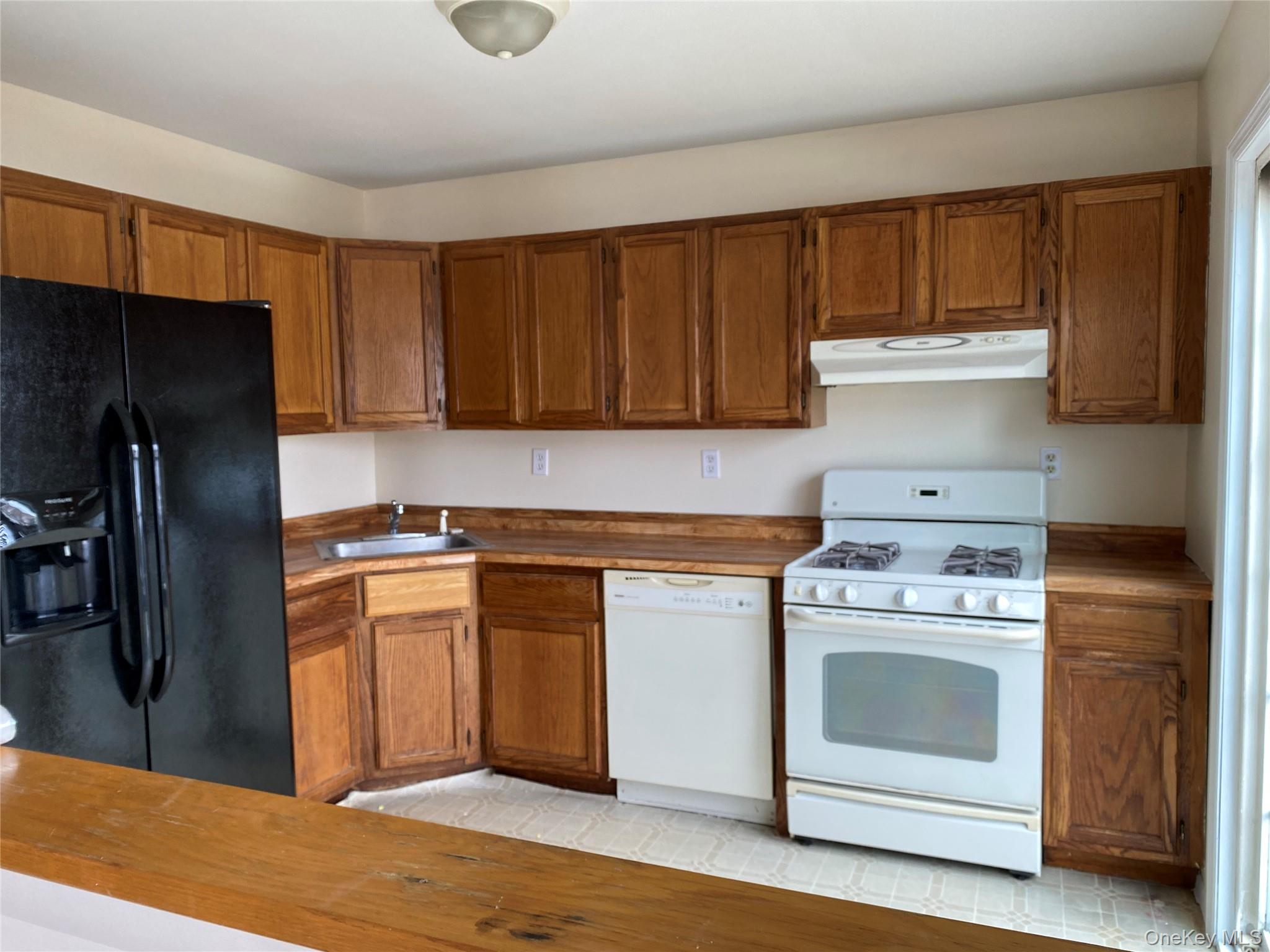 #6 photo, 2203 Whispering Hills, 紐約州 Chester , NY 10918