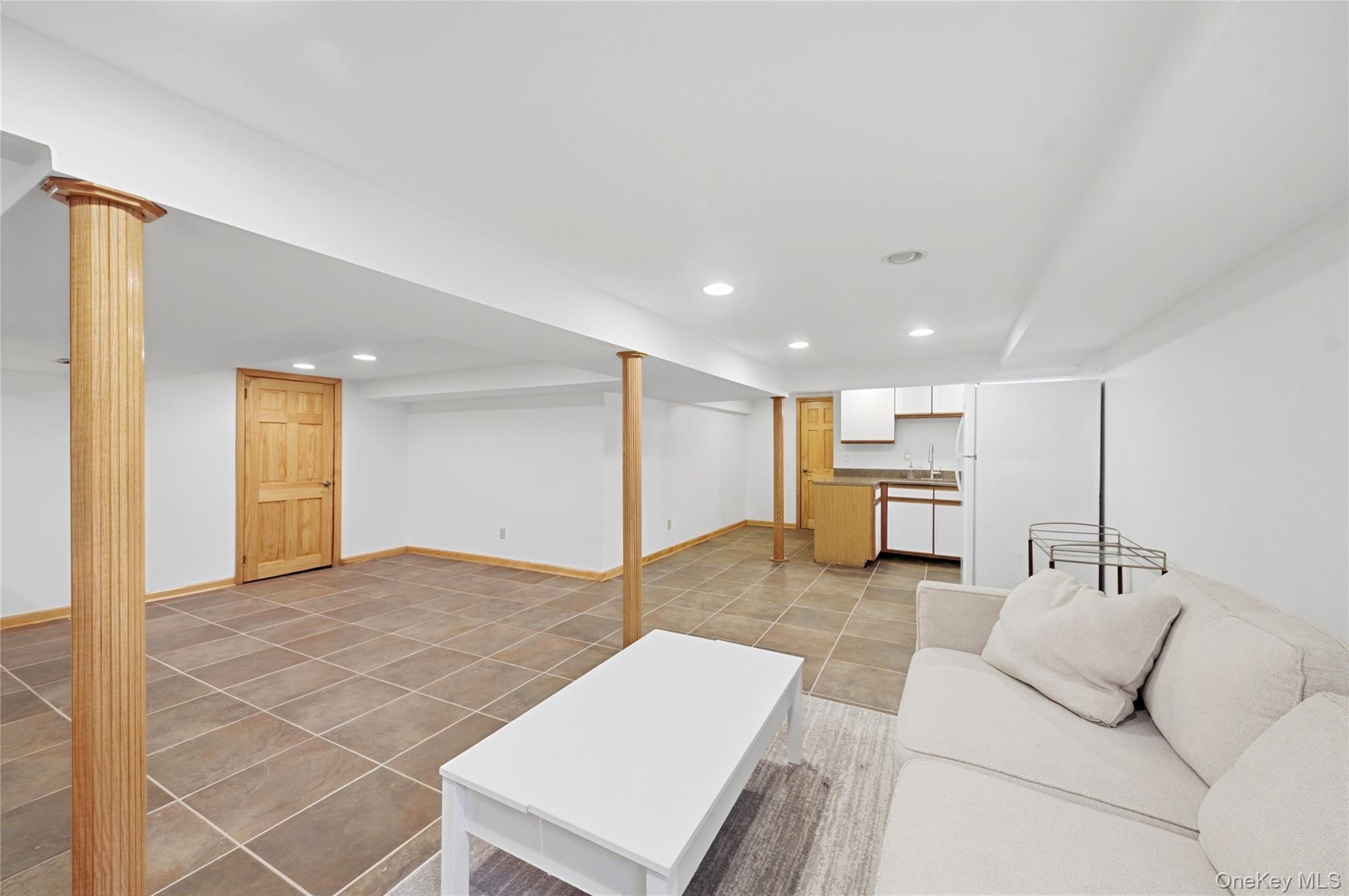 #14 photo, 103 Heatherdell Road, Ardsley , NY 10502