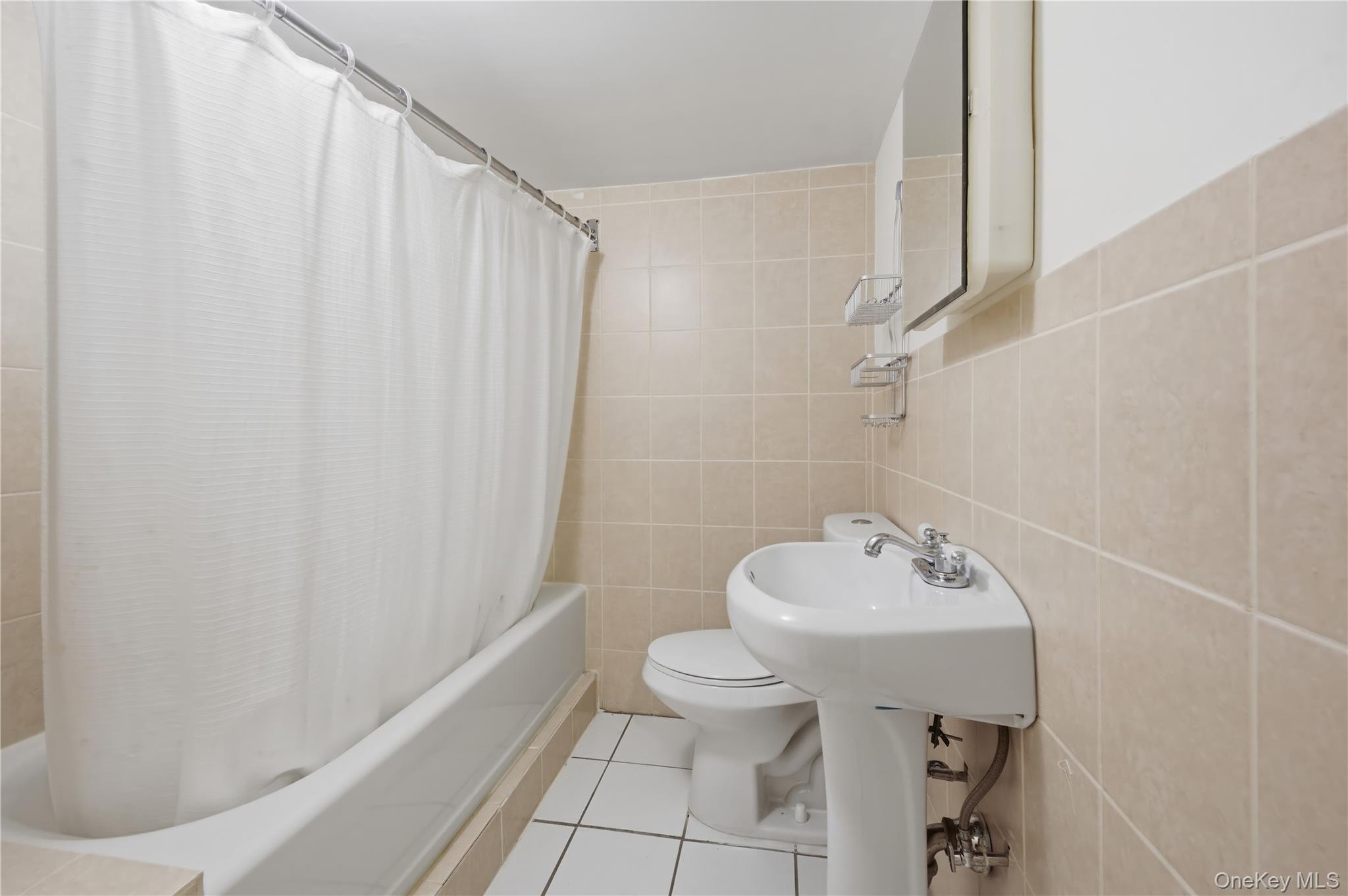 #16 photo, 103 Heatherdell Road, Ardsley , NY 10502