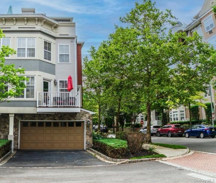 #2 photo, 2 Leeward Drive, Haverstraw , NY 10927