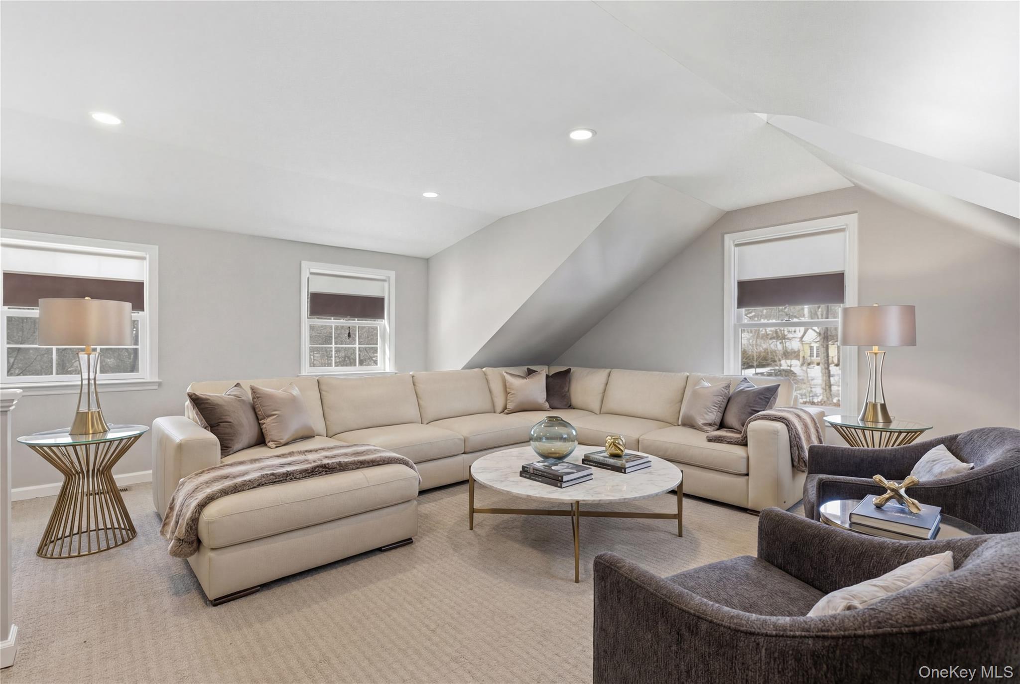 #11 photo, 2 Bassett Court, Baldwin Place , NY 10505