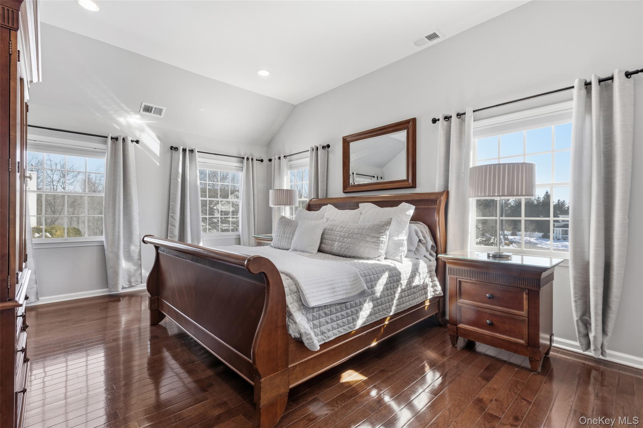 #14 photo, 2 Bassett Court, Baldwin Place , NY 10505