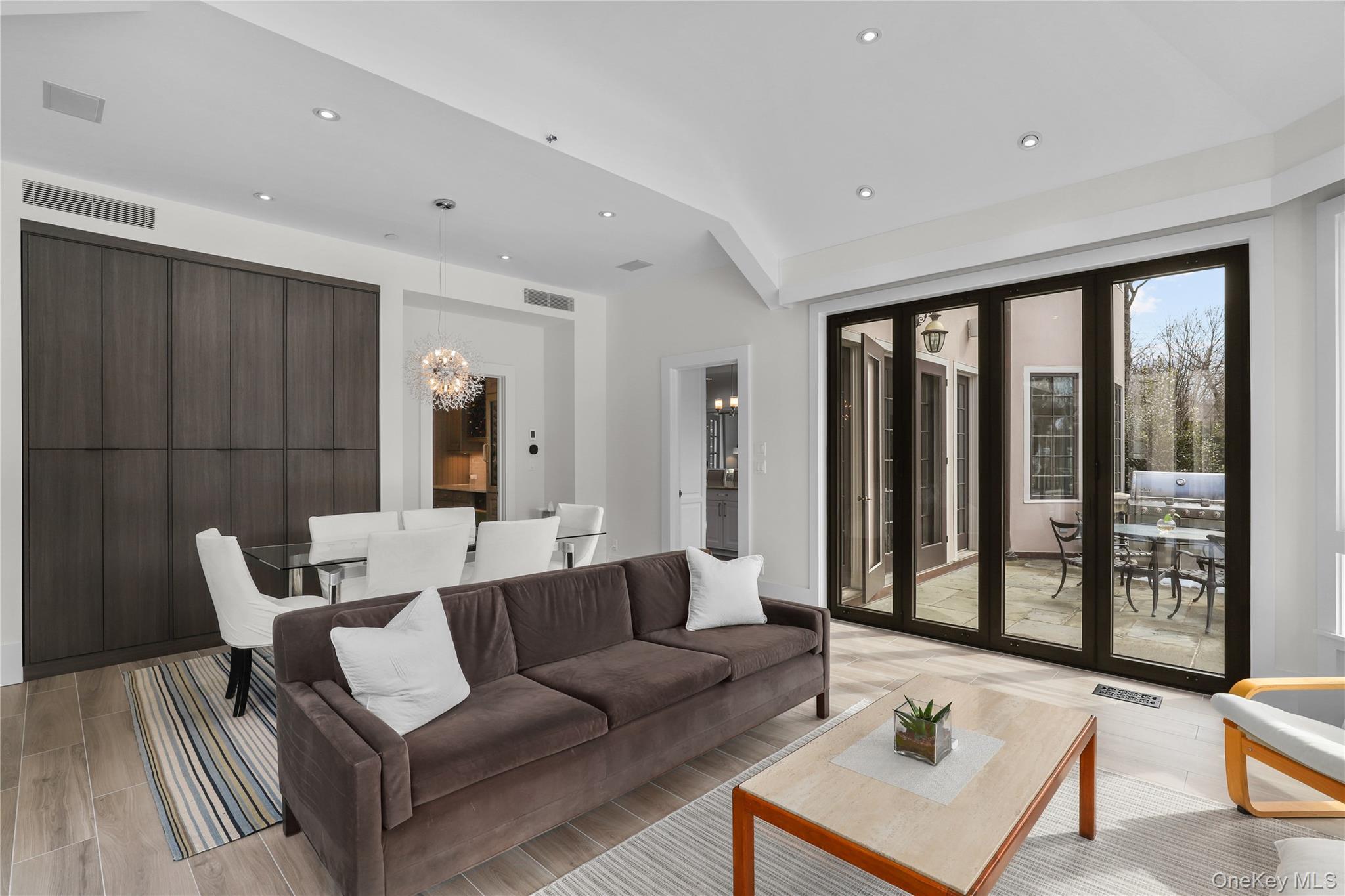 #12 photo, 1 Laurelwood Court, Rye , NY 10580