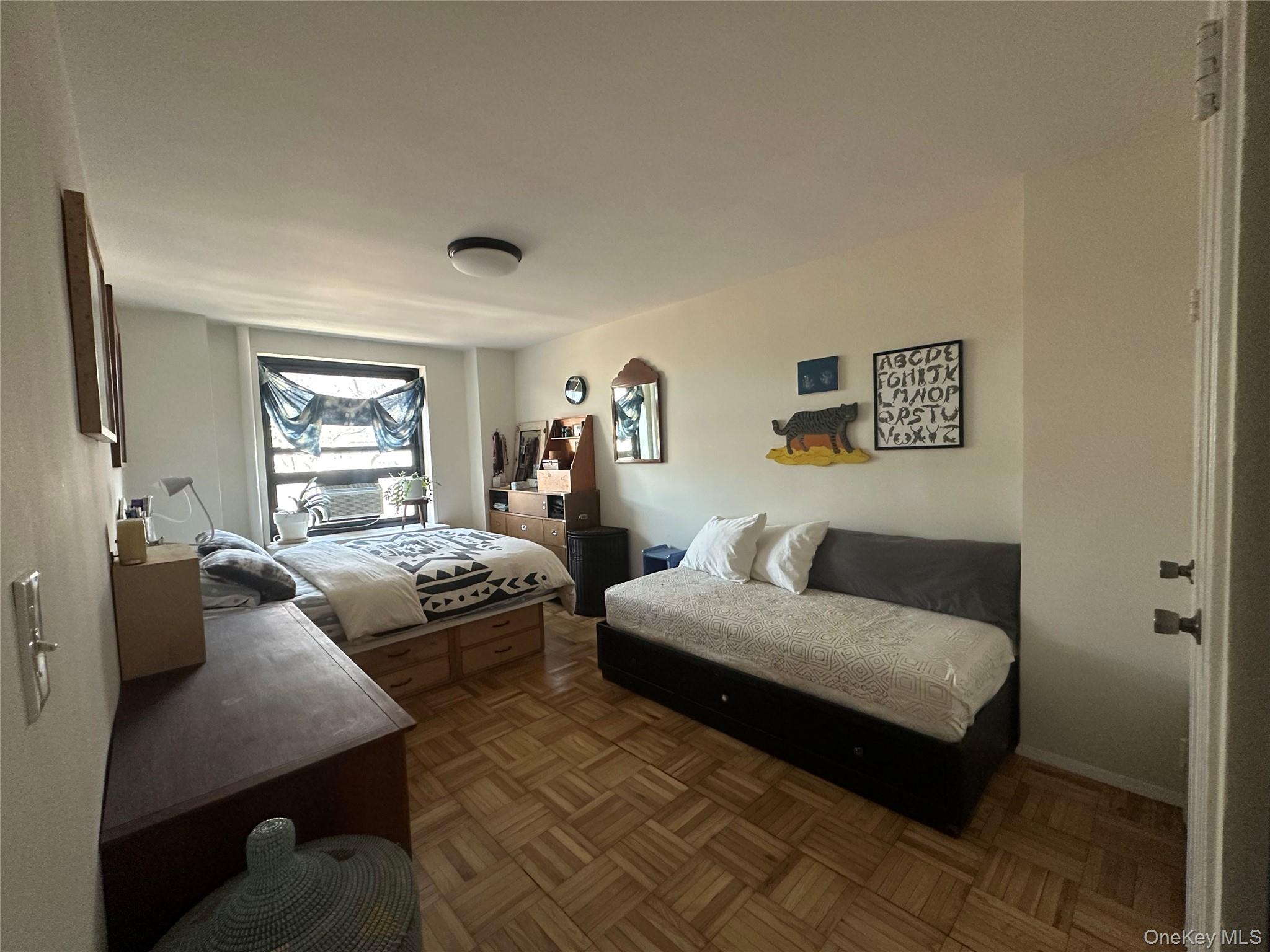 #2 photo, 193 Clinton Avenue, Бруклин ‖ Brooklyn , NY 11205