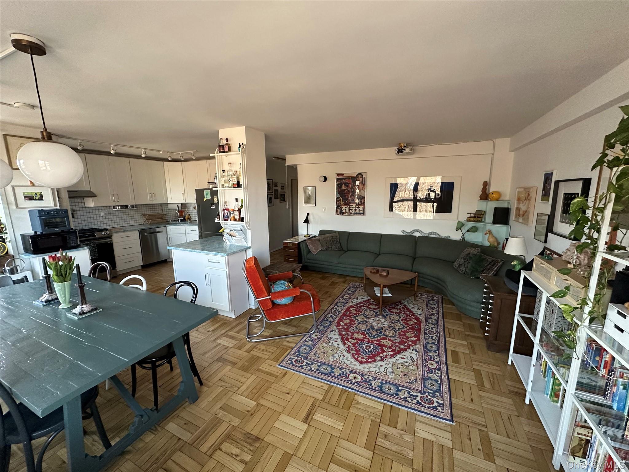 #5 photo, 193 Clinton Avenue, Бруклин ‖ Brooklyn , NY 11205