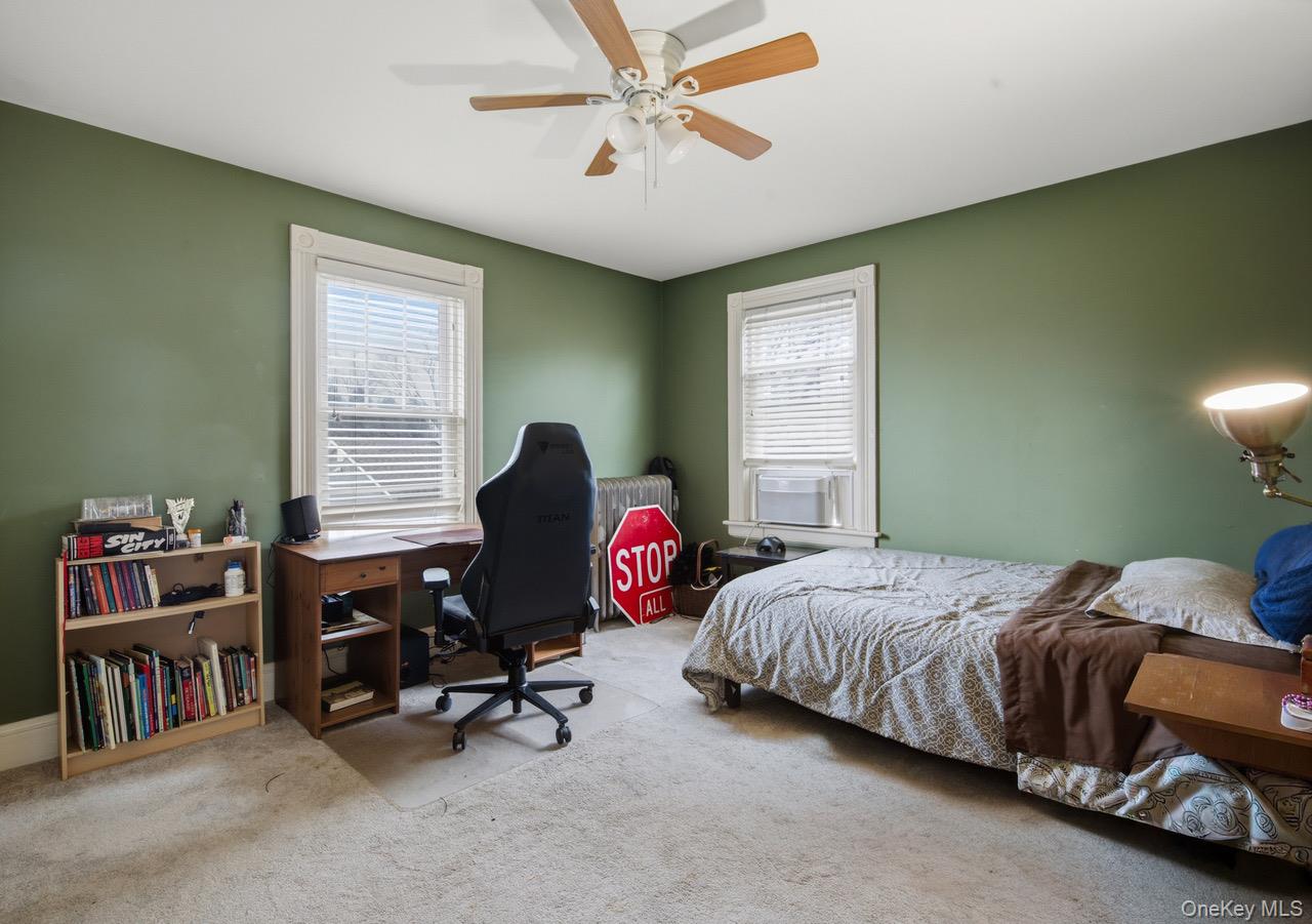 #14 photo, 155 Smith Avenue, Islip , NY 11751