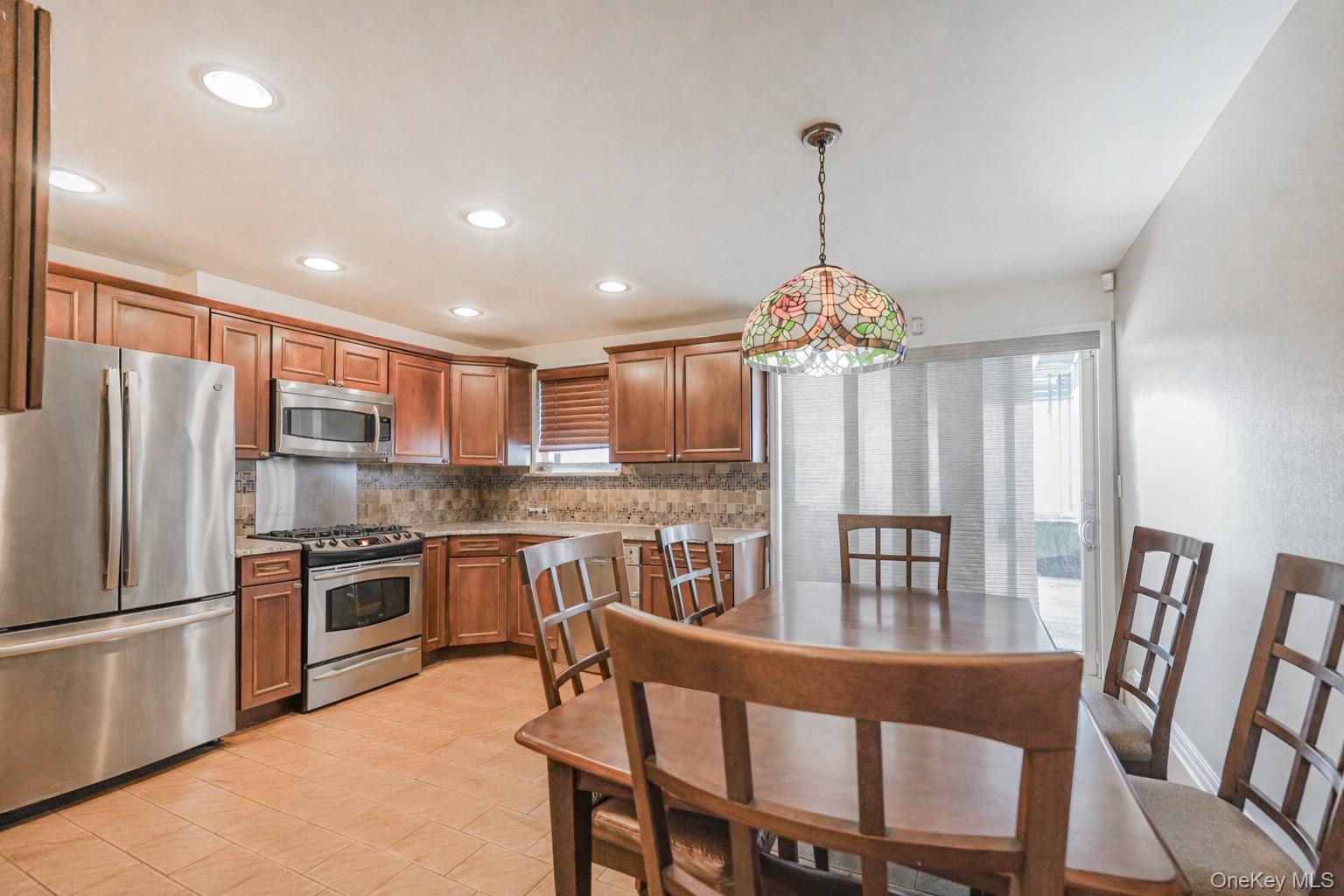 #4 photo, 8886 16th Avenue, Brooklyn , NY 11214