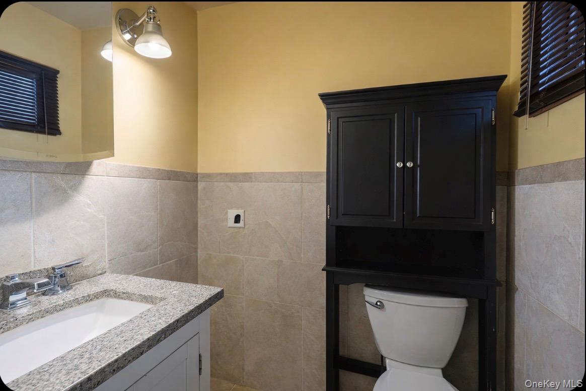 #10 photo, 36 E 12th Street, Huntington Station , NY 11746