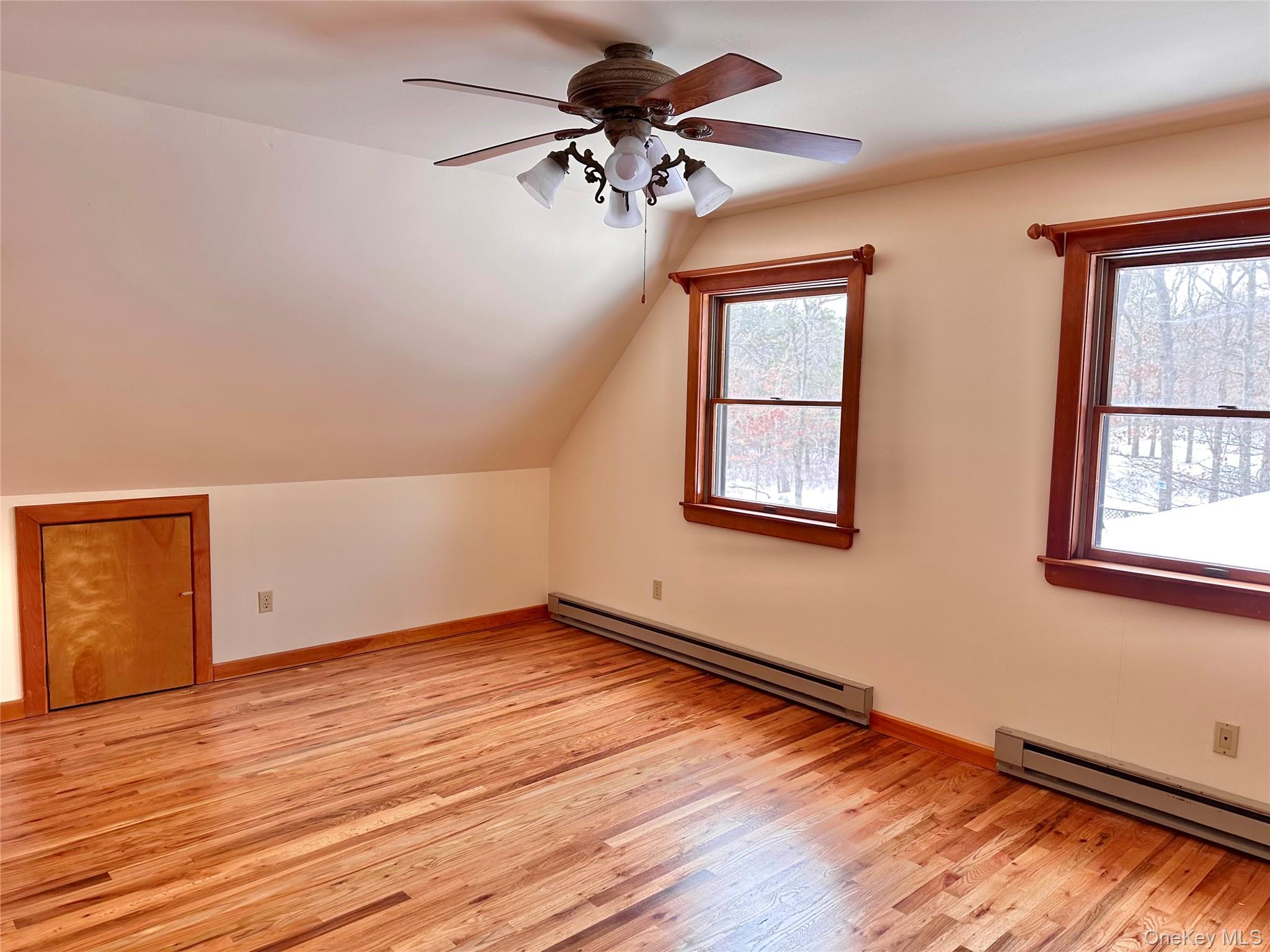 #11 photo, 5 Arthur Street, Riverhead , NY 11901