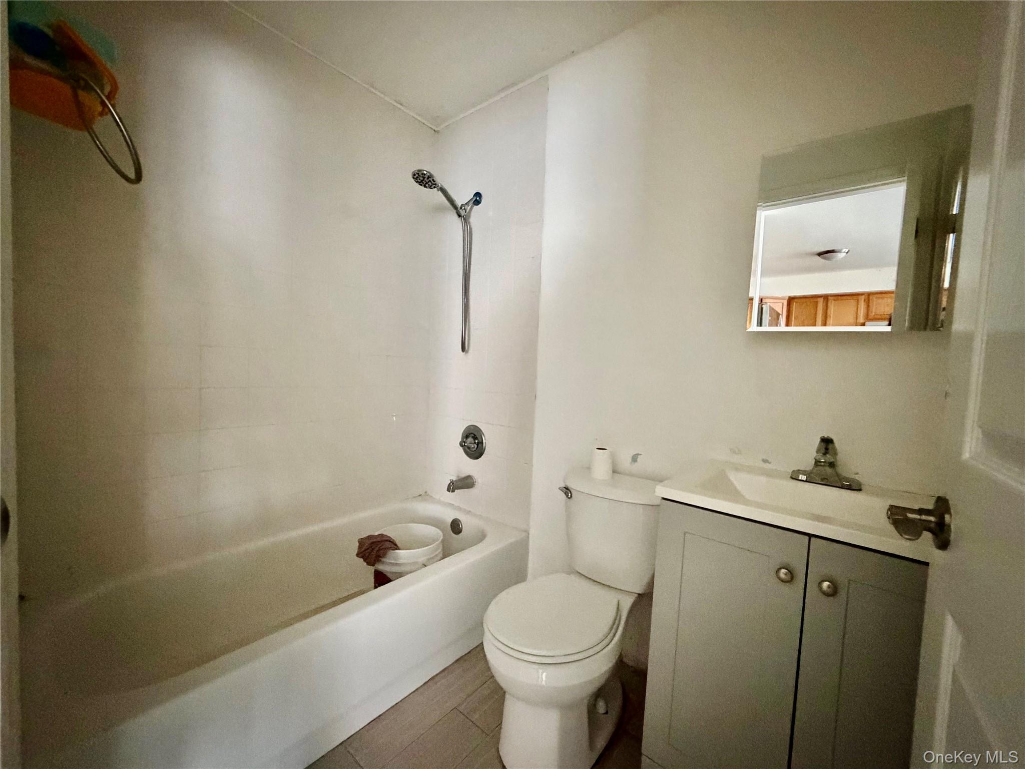 #6 photo, 199 Cross Bay Parkway, কুইন্‌স Broad Channel , NY 11693