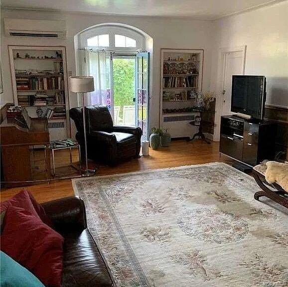 #4 photo, 14214 Quince Avenue, 뉴욕퀸즈 Flushing , NY 11355