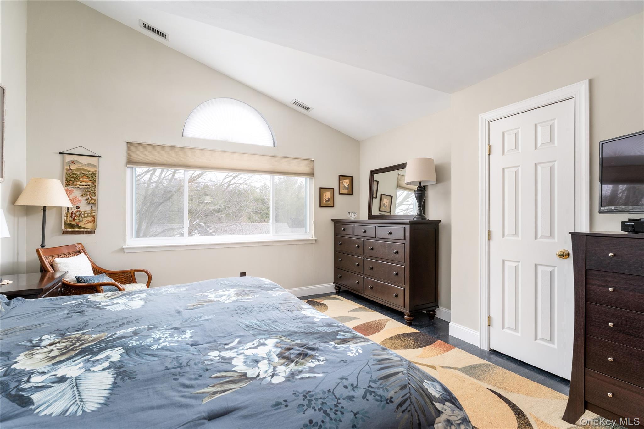 #14 photo, 654 Birchwood Park Drive, Middle Island , NY 11953