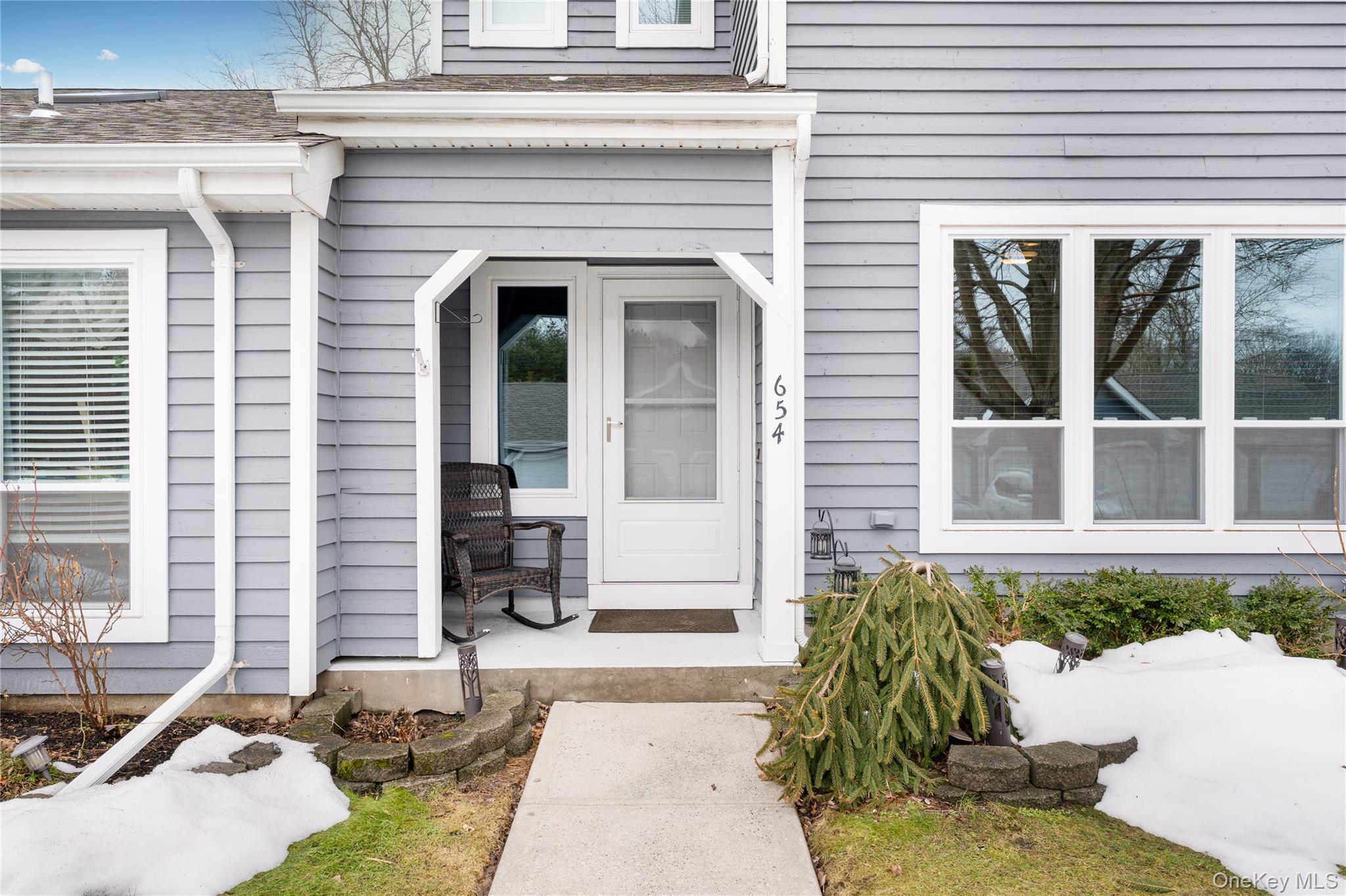 #2 photo, 654 Birchwood Park Drive, Middle Island , NY 11953