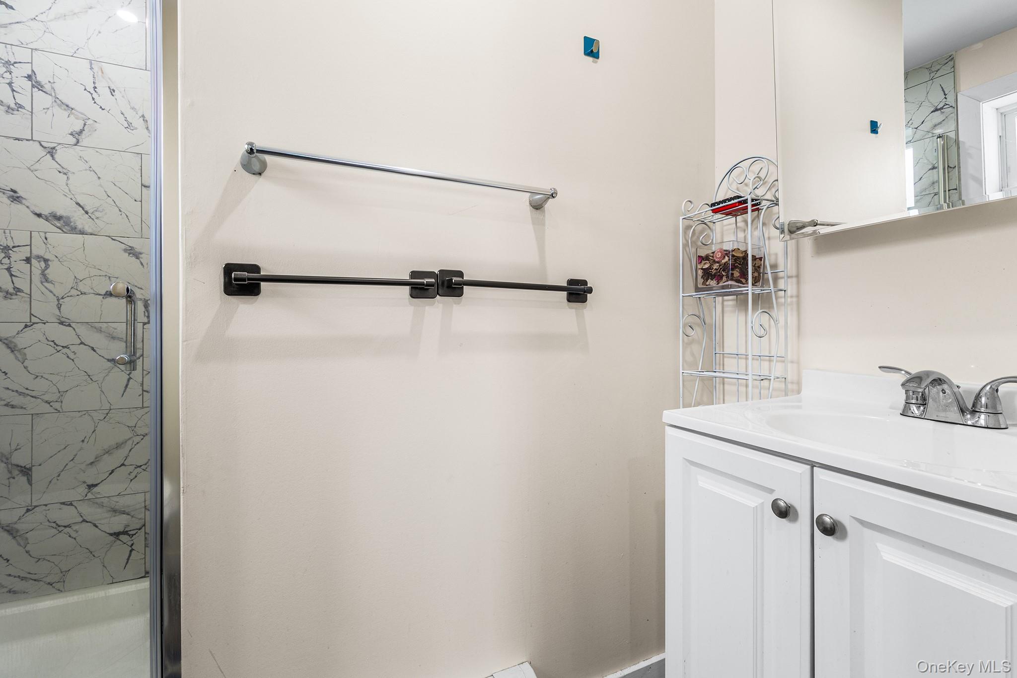 #18 photo, 9 Deer Street, Wyandanch , NY 11798